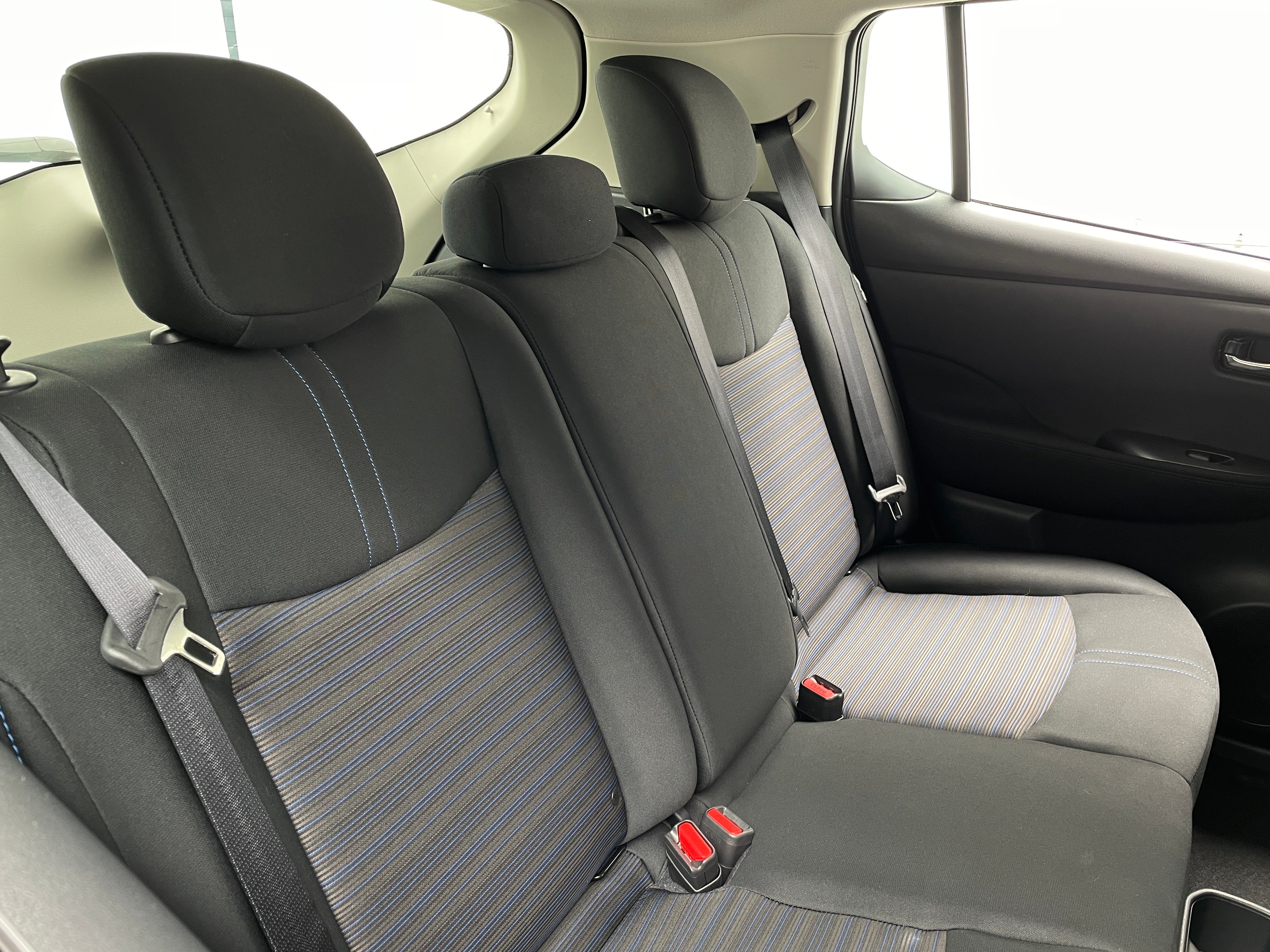 Used 2025 Nissan Leaf S with VIN 1N4AZ1BV3SC550342 for sale in Auburn, WA