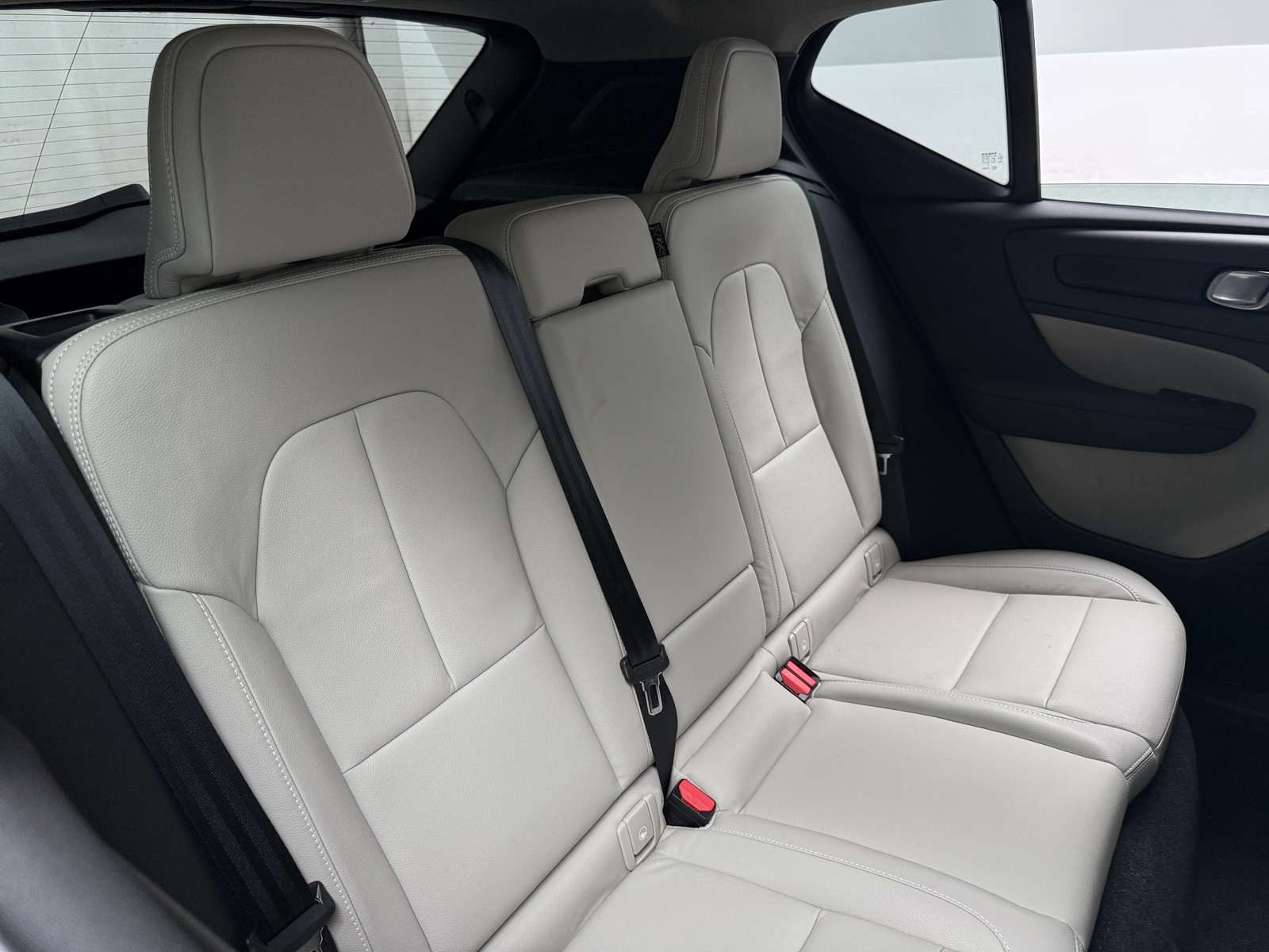 Thumbnail: 2019 Volvo XC40 - 5