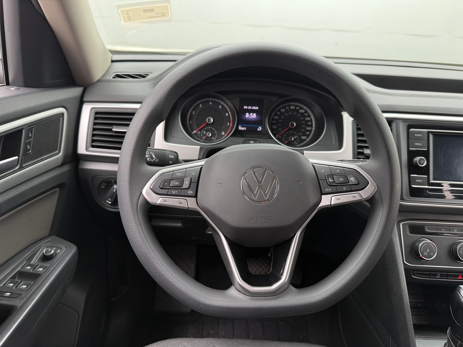 Thumbnail: 2021 Volkswagen Atlas - 5
