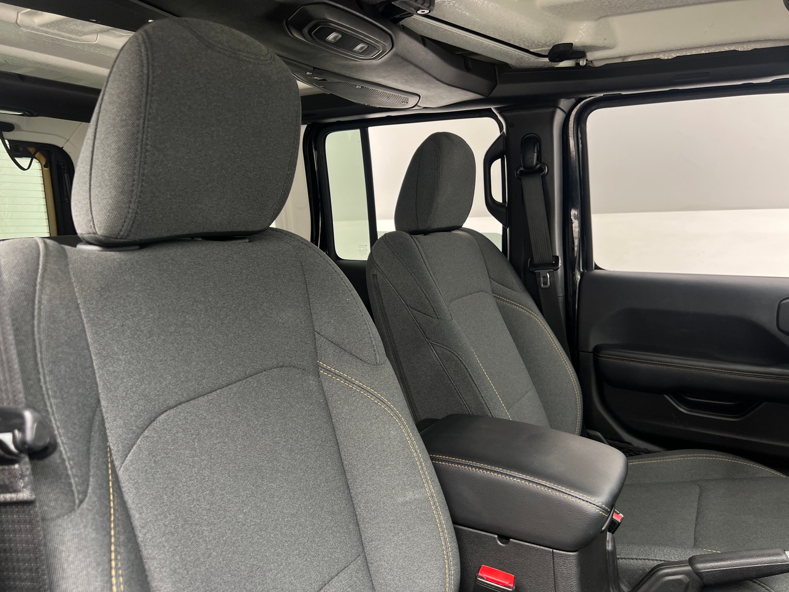 Thumbnail: 2025 Jeep Wrangler - 2