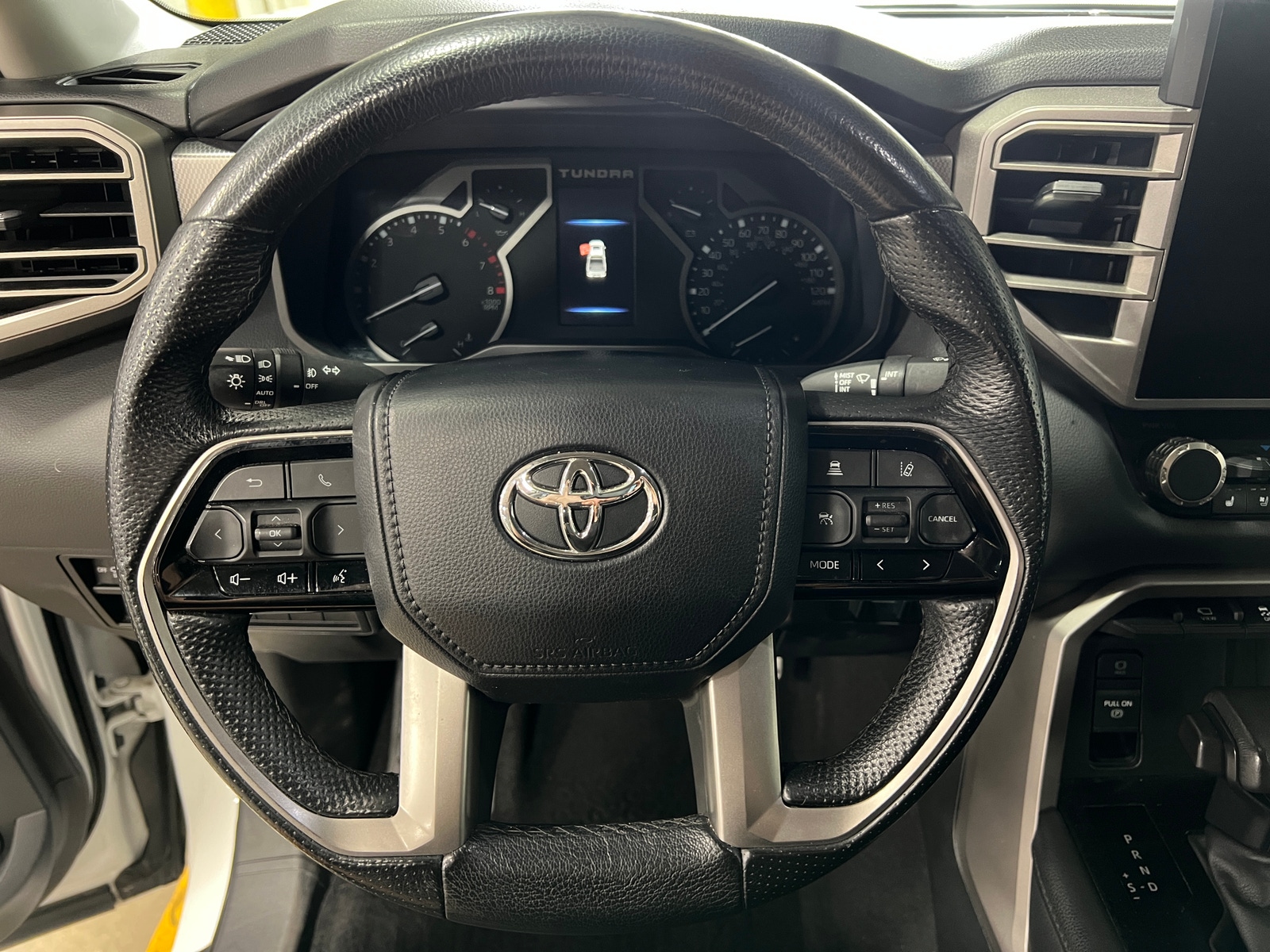 Thumbnail: 2022 Toyota Tundra - 4