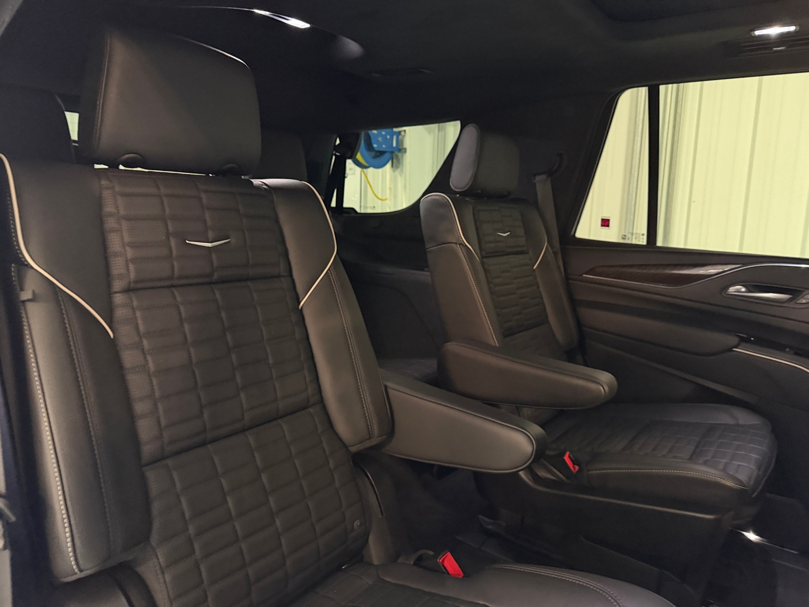 Thumbnail: 2024 Cadillac Escalade - 5