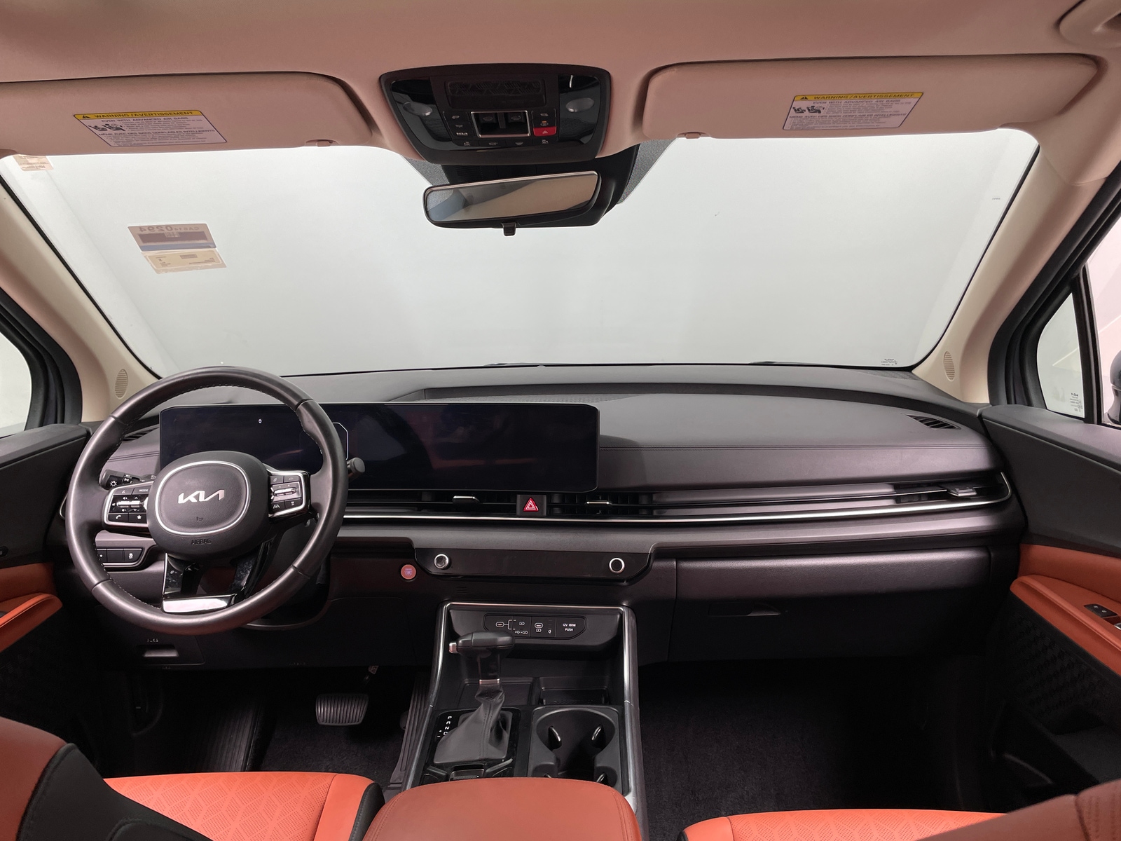 Thumbnail: 2025 Kia Carnival - 2