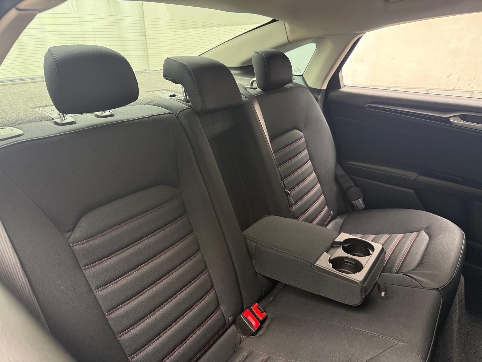 Thumbnail: 2016 Ford Fusion - 6