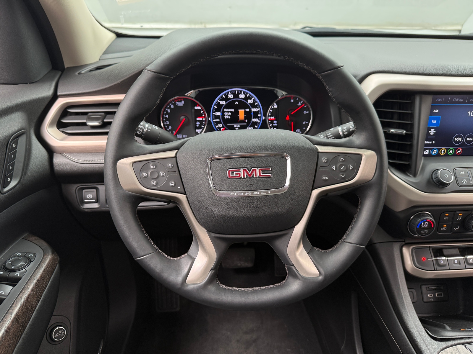 Thumbnail: 2023 GMC Acadia - 4