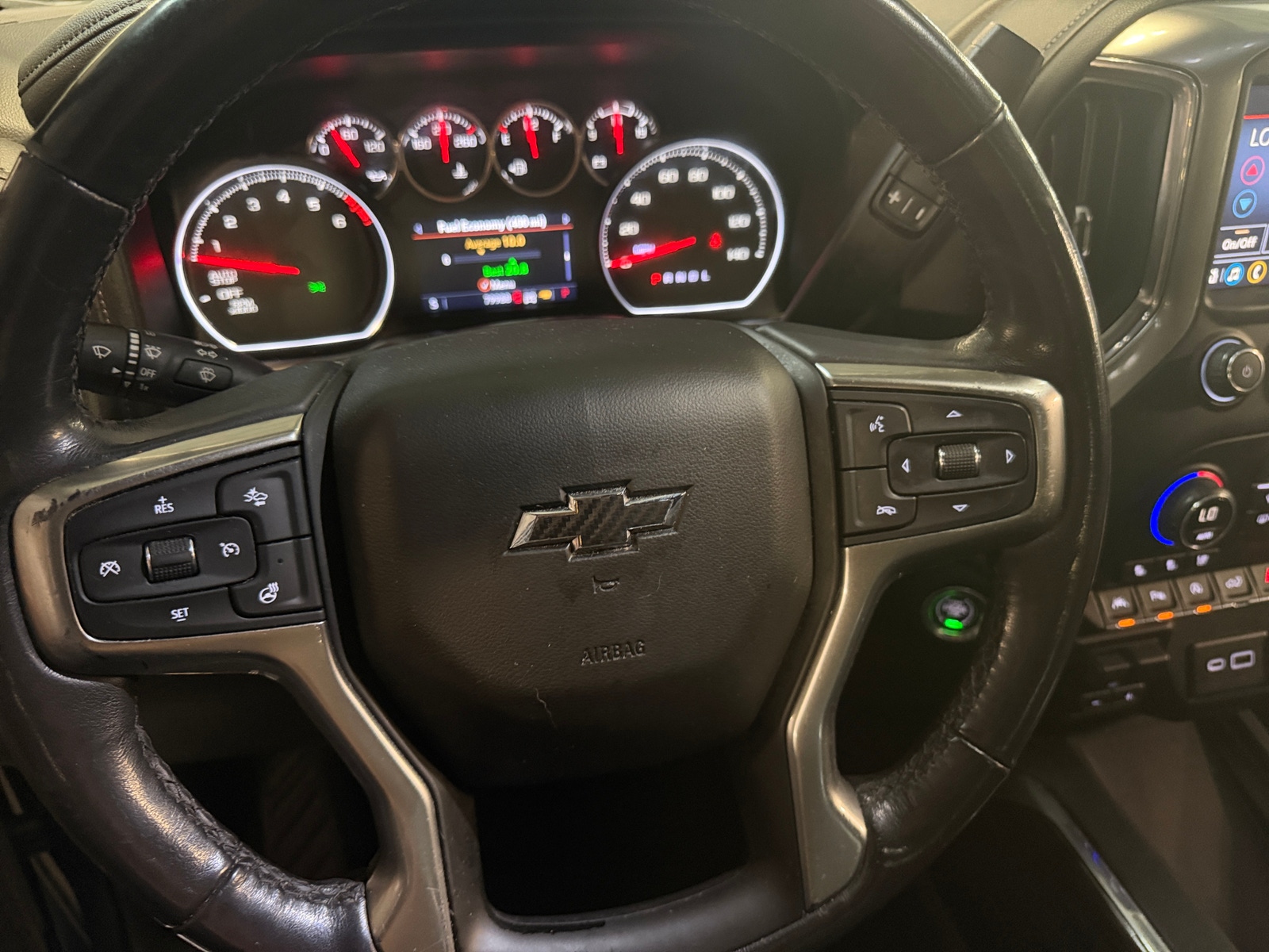Thumbnail: 2021 Chevrolet Silverado 1500 - 4