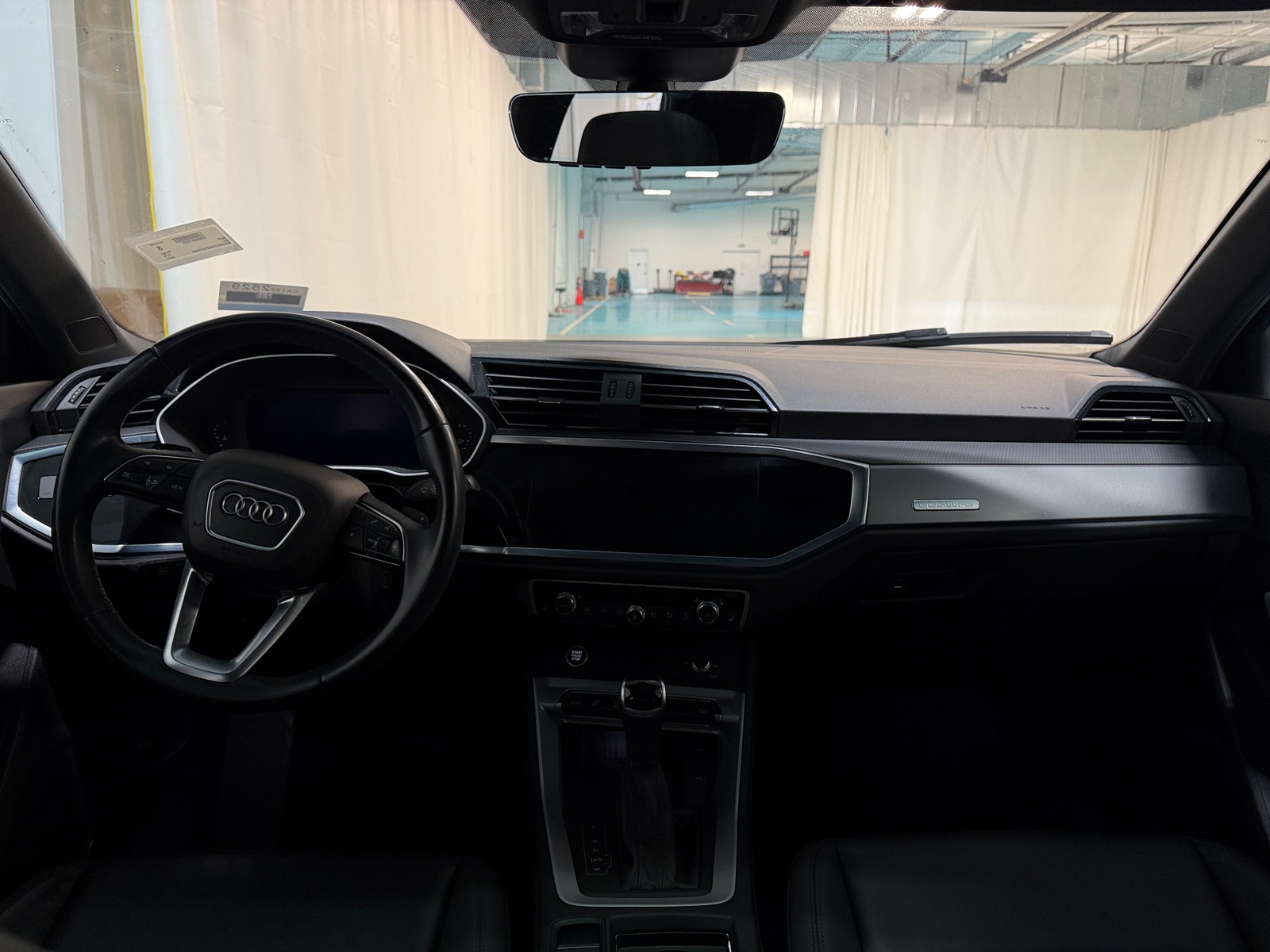 Thumbnail: 2024 Audi Q3 - 3