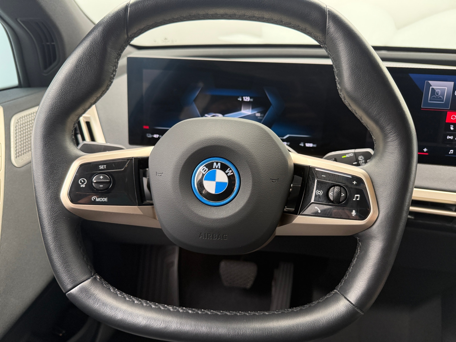 Thumbnail: 2024 BMW iX - 4