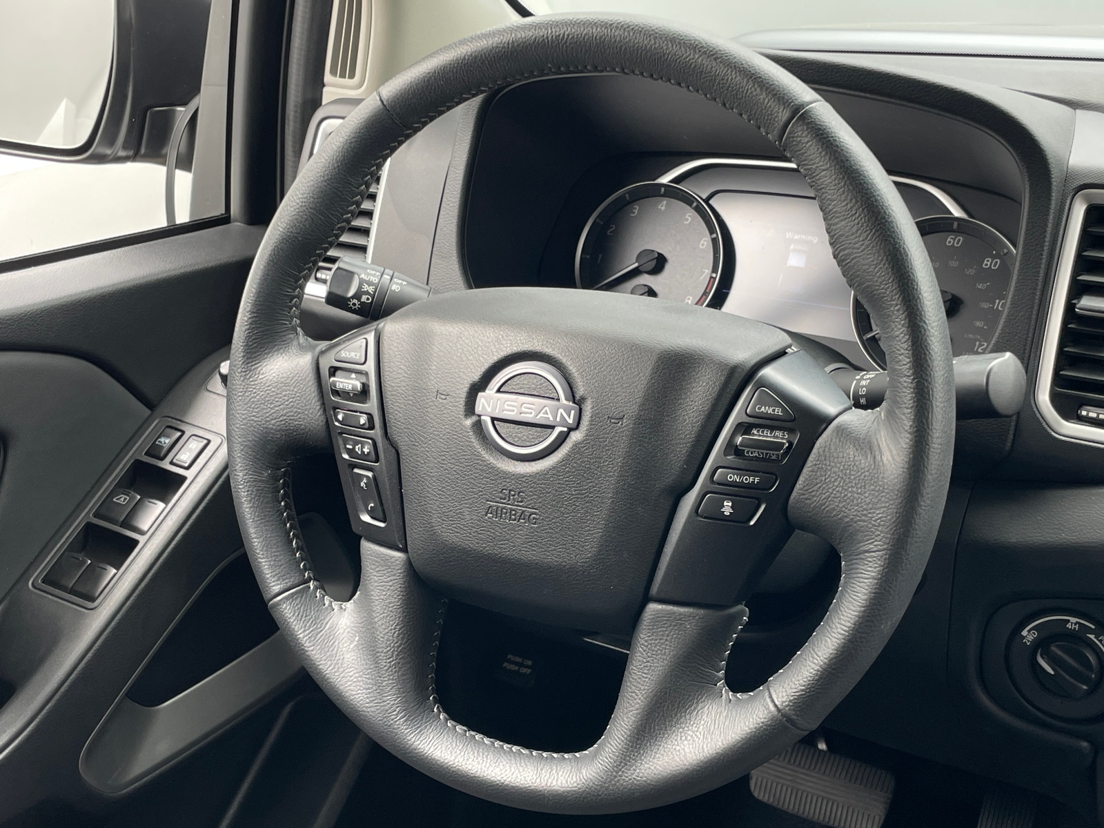 Thumbnail: 2022 Nissan Frontier - 5