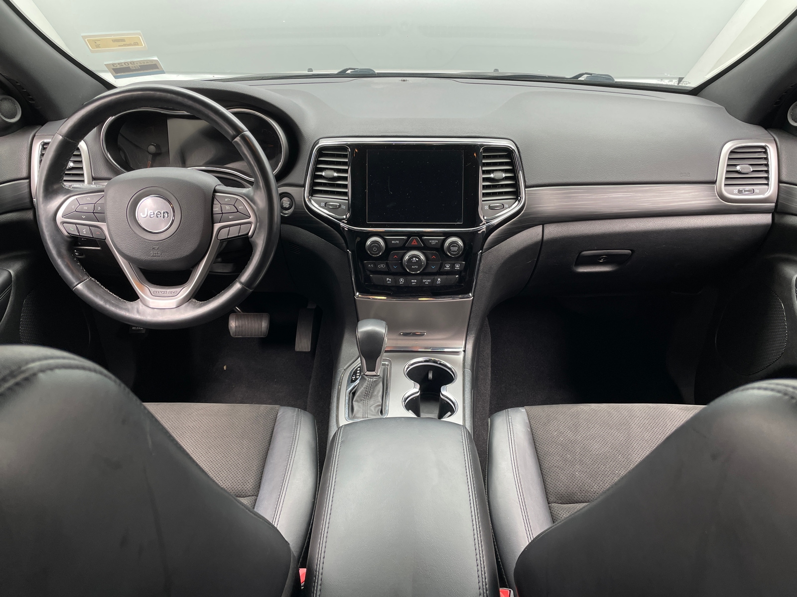 Thumbnail: 2020 Jeep Grand Cherokee - 2