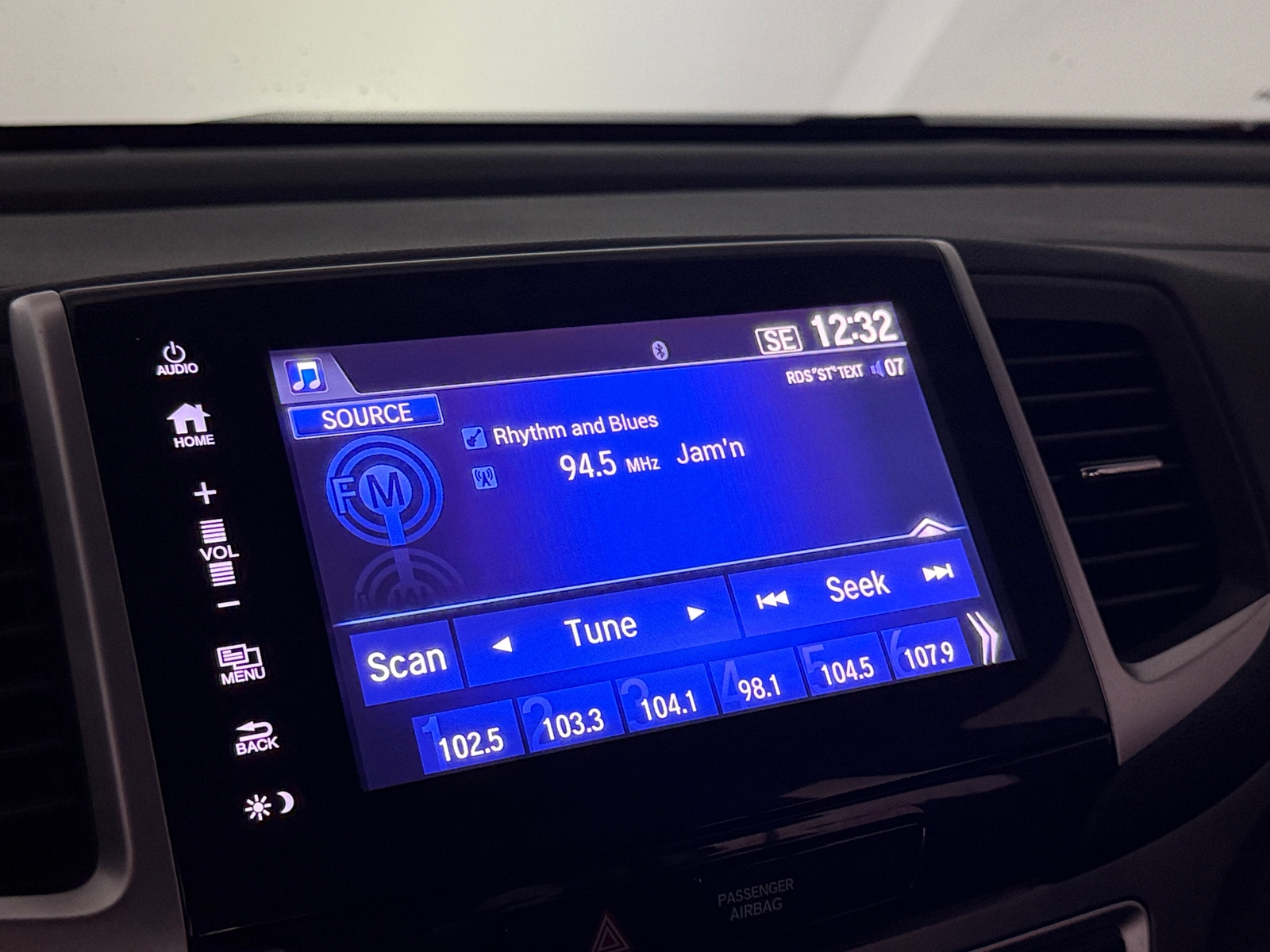 Thumbnail: 2018 Honda Pilot - 3