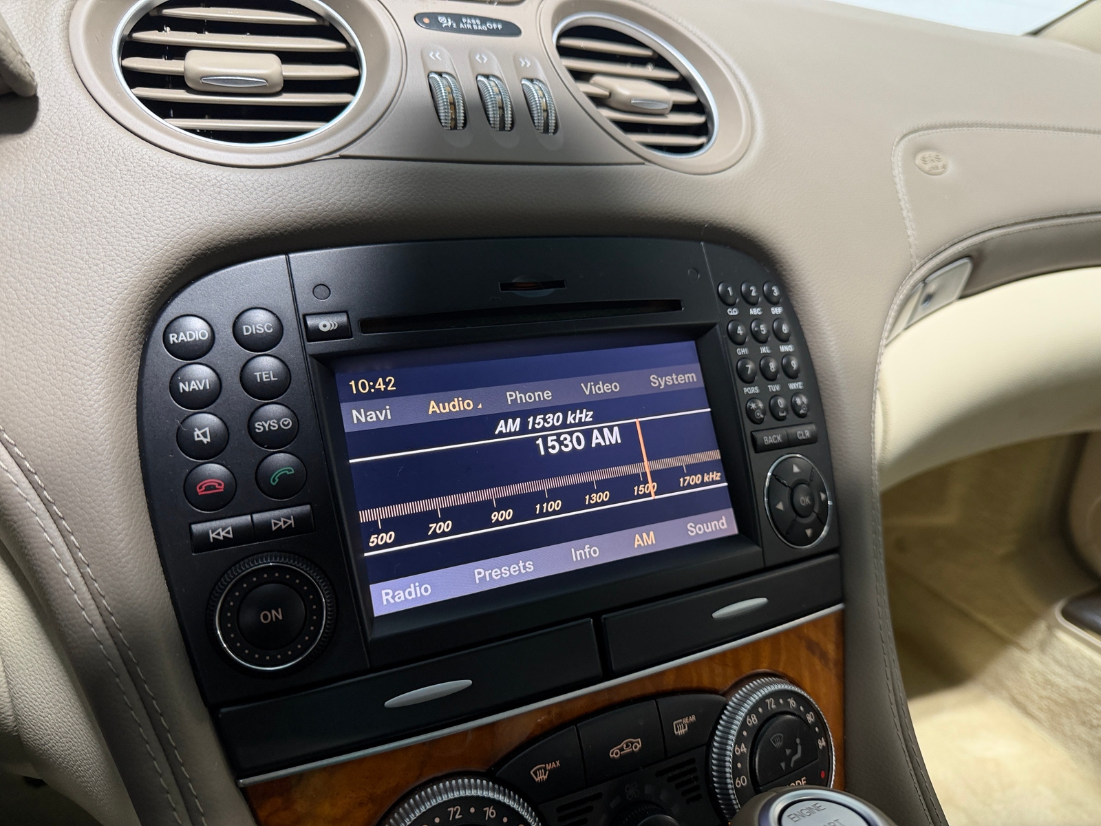 Thumbnail: 2012 Mercedes-Benz SL-Class - 3
