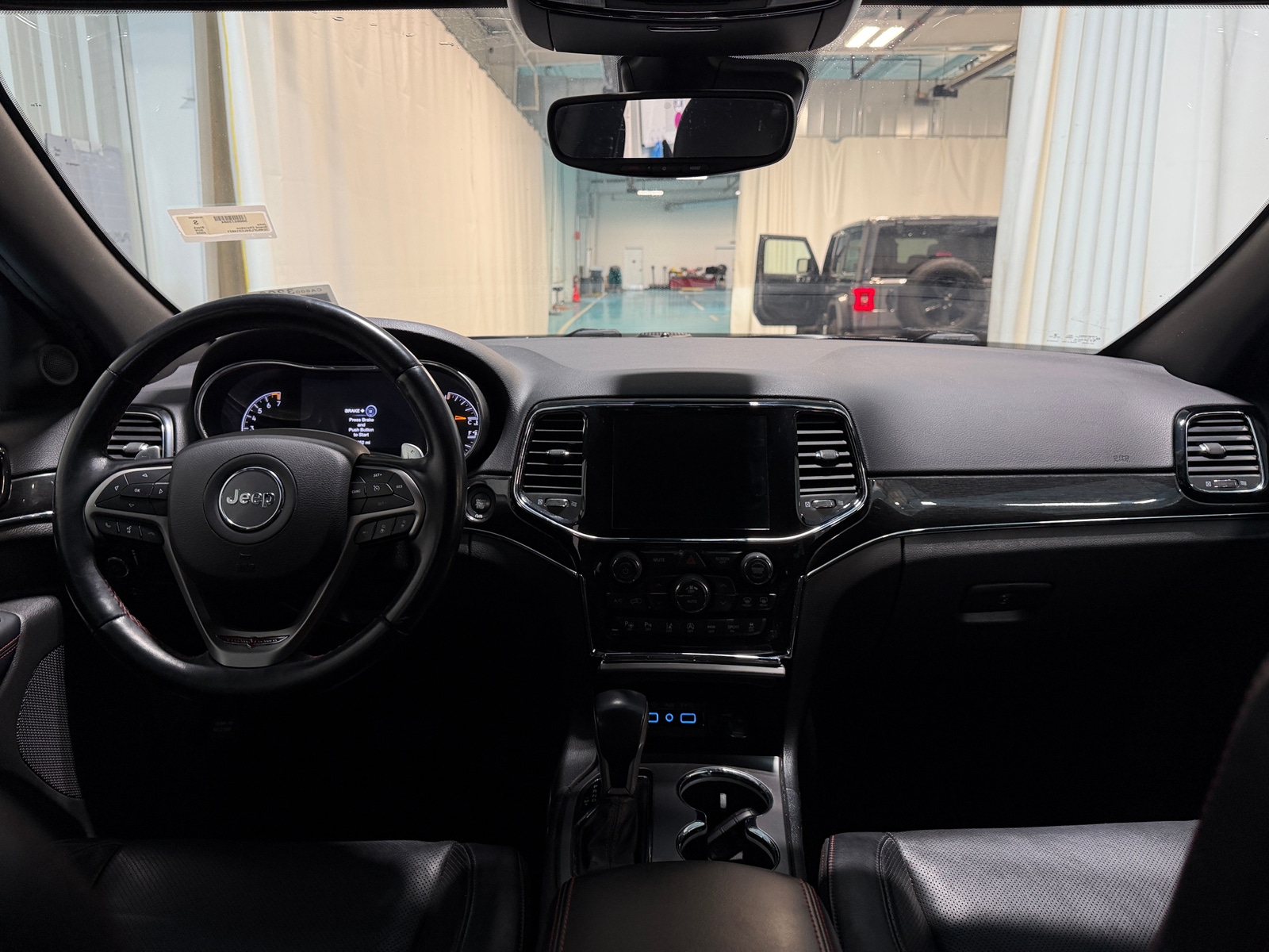 Thumbnail: 2020 Jeep Grand Cherokee - 2