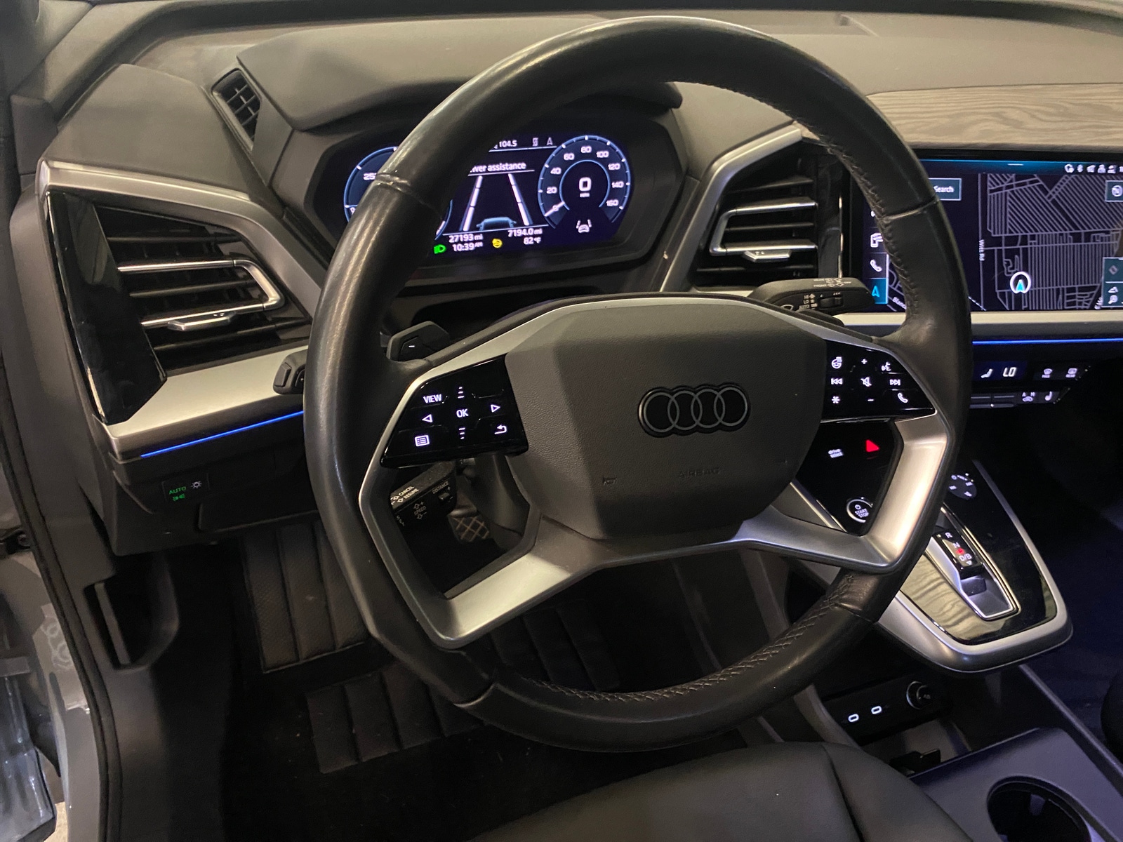 Thumbnail: 2024 Audi Q4 e-tron - 4
