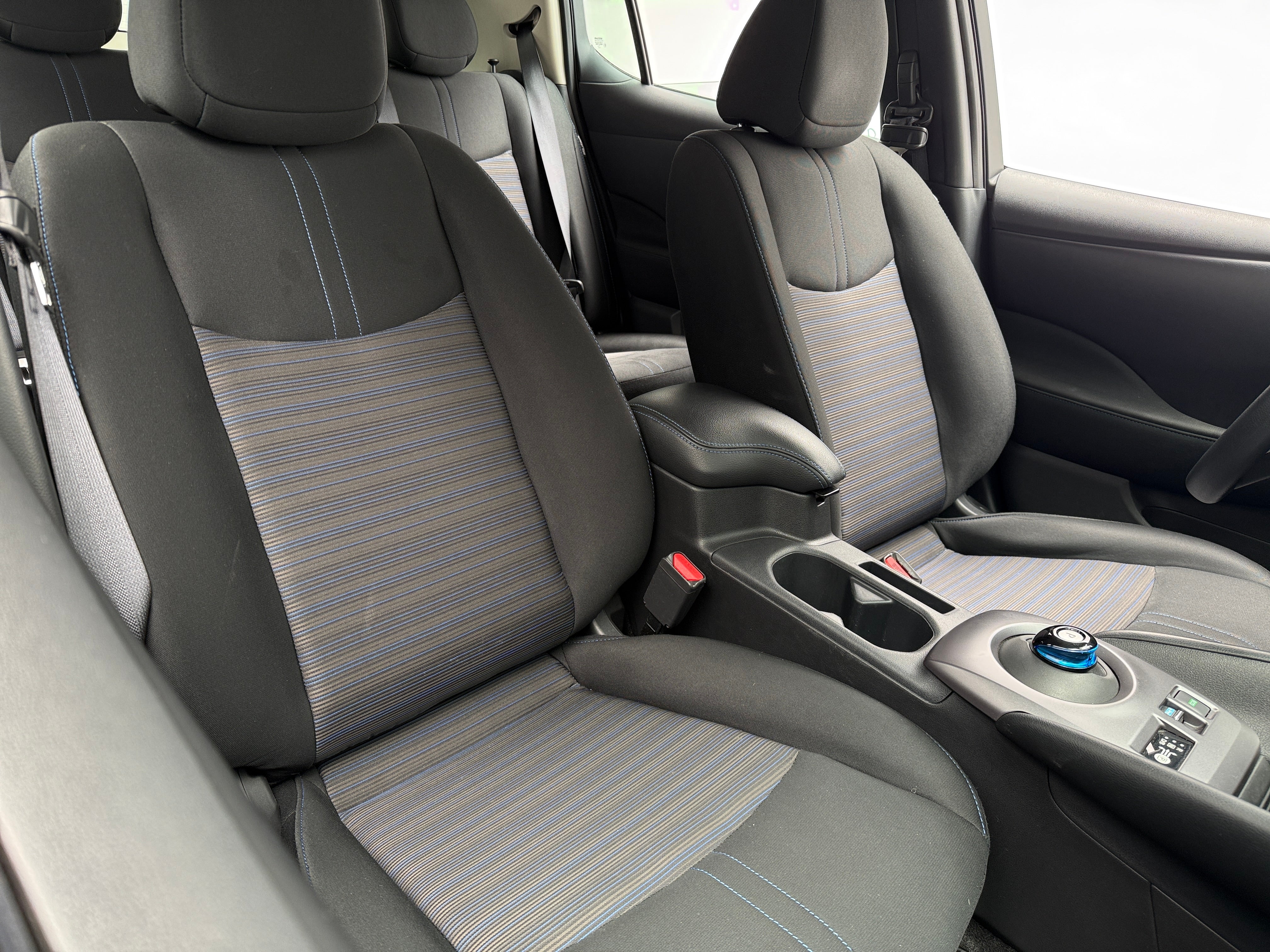 2025 Nissan Leaf S