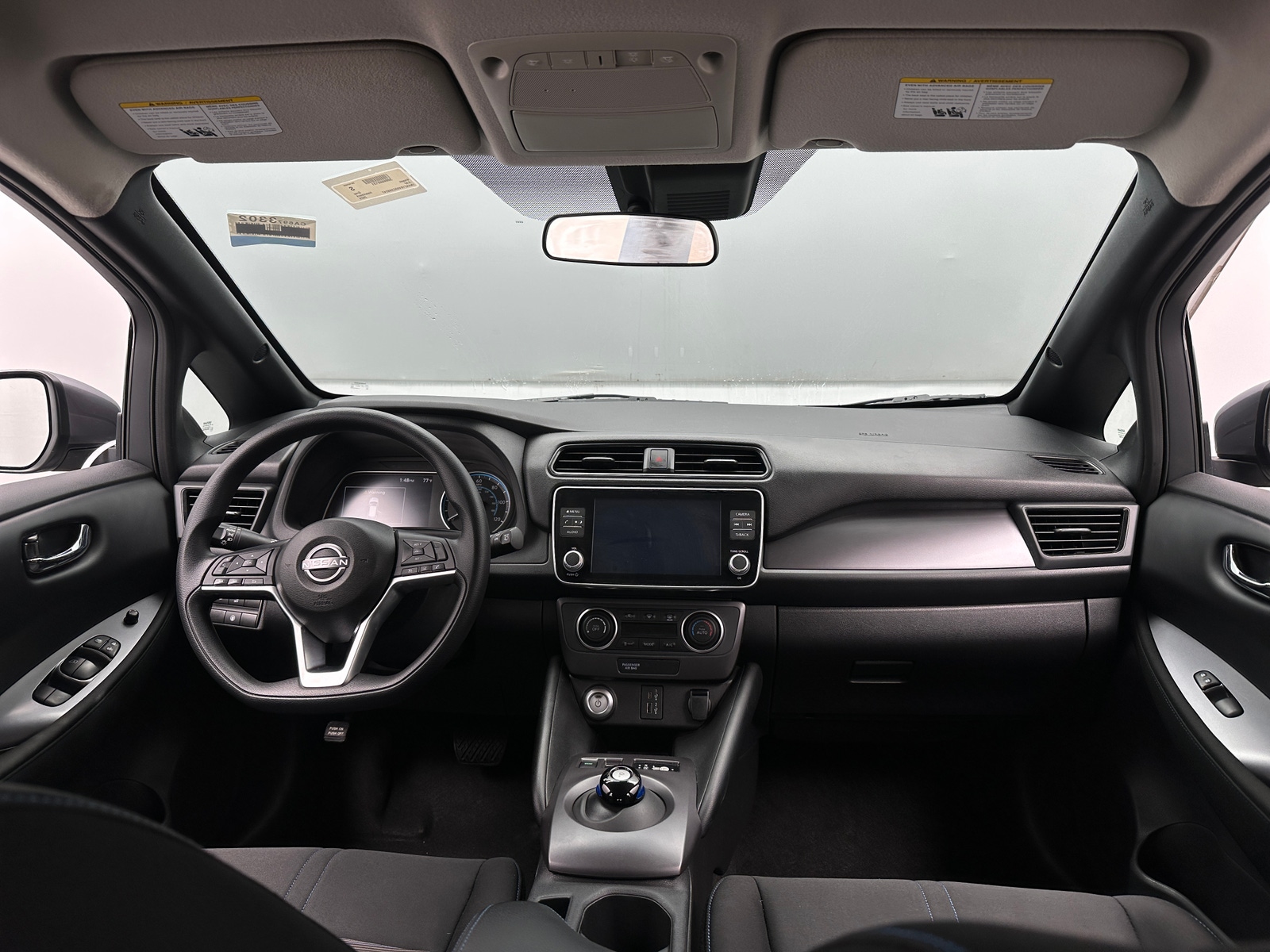 Thumbnail: 2025 Nissan Leaf - 3