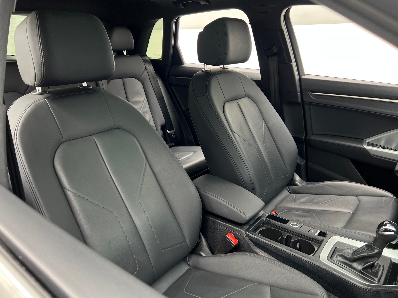 Thumbnail: 2025 Audi Q3 - 2