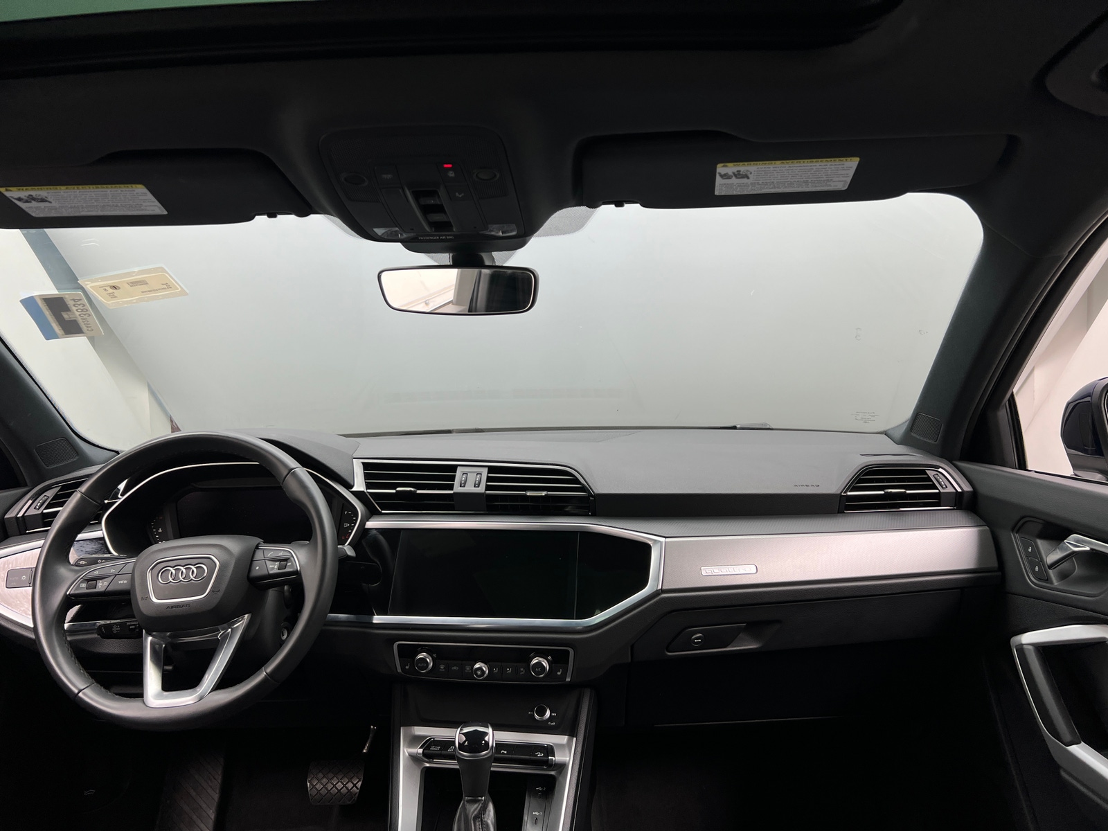 Thumbnail: 2025 Audi Q3 - 3