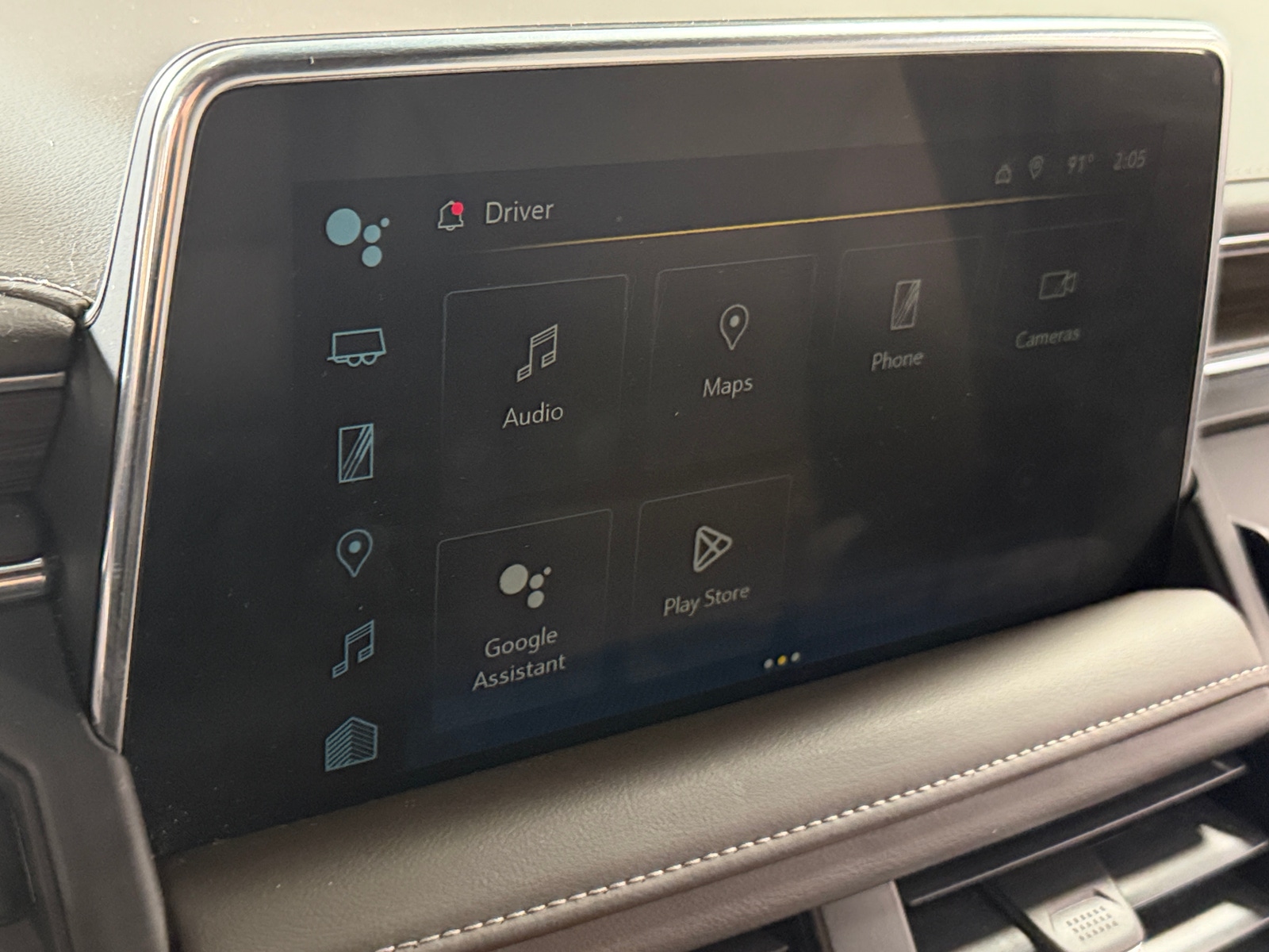 Thumbnail: 2022 Chevrolet Tahoe - 3