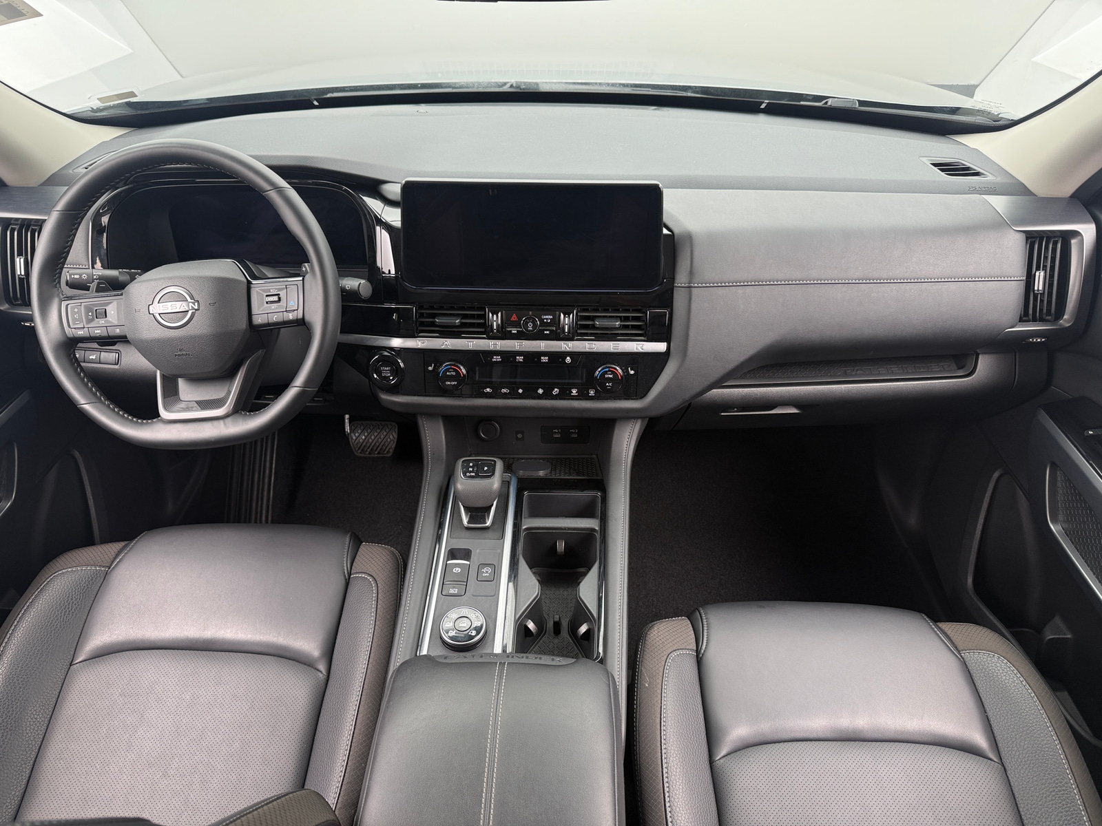 Thumbnail: 2026 Nissan Pathfinder - 2
