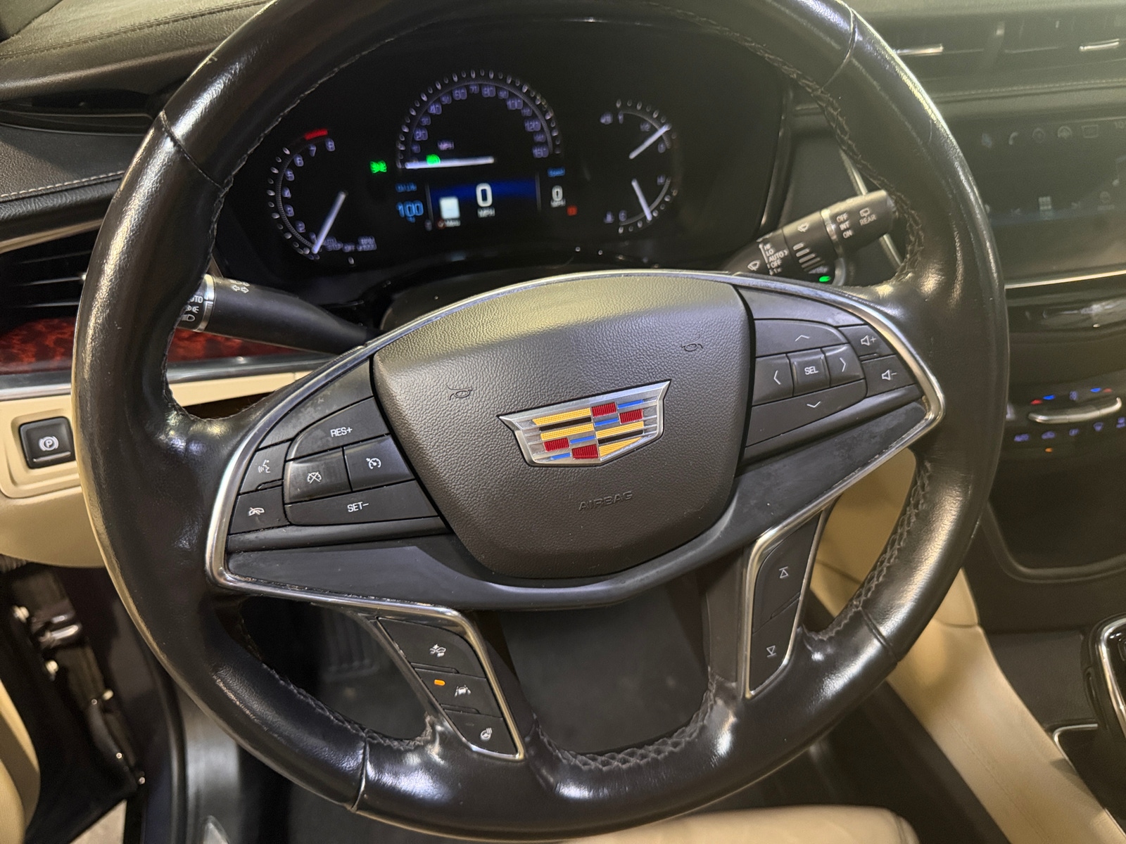 Thumbnail: 2019 Cadillac XT5 - 4