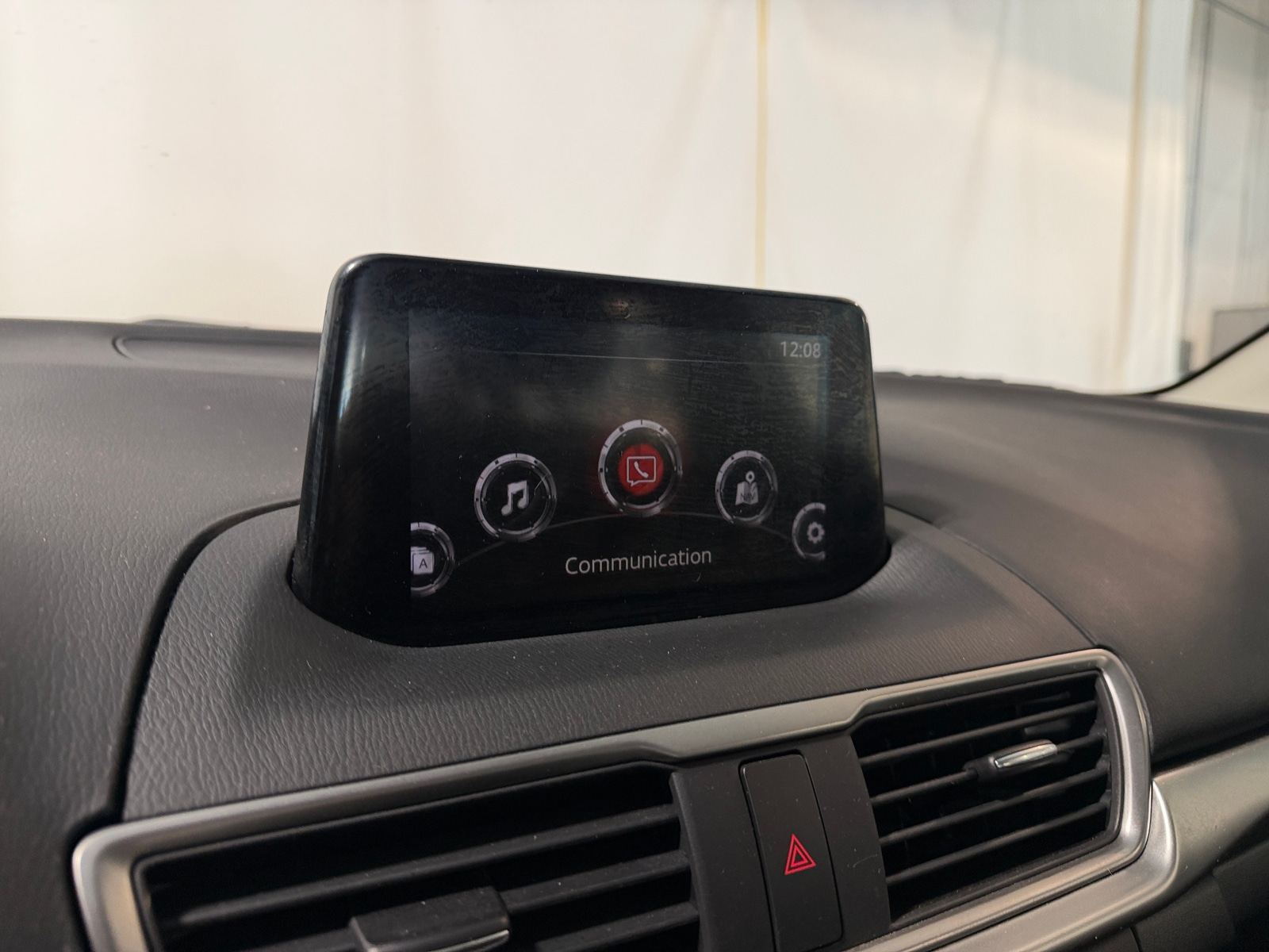 Thumbnail: 2018 Mazda Mazda3 - 3