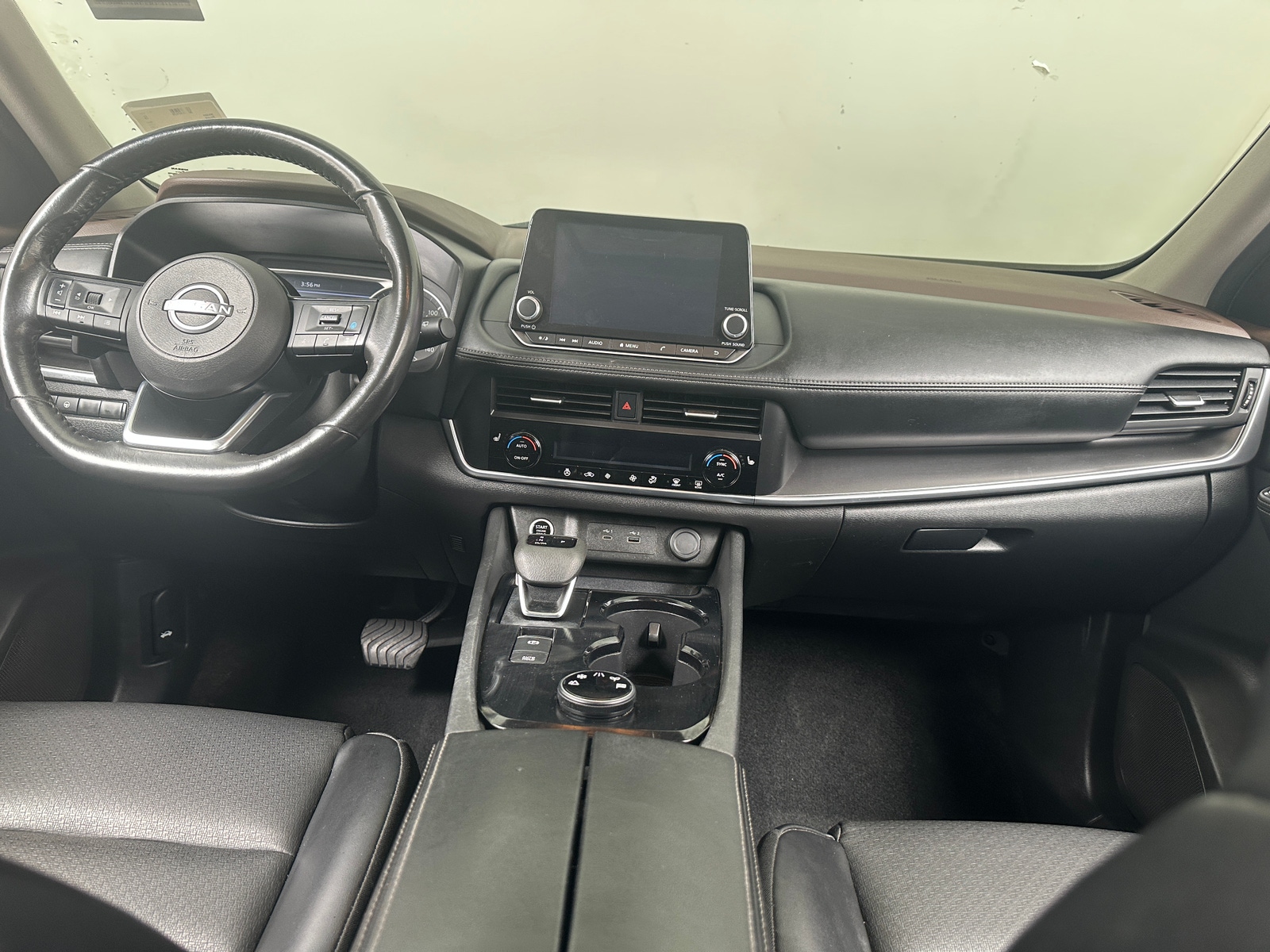 Thumbnail: 2023 Nissan Rogue - 2