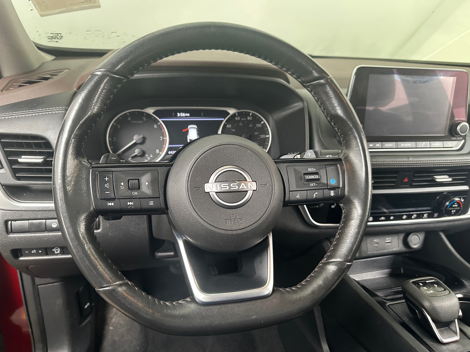 Thumbnail: 2023 Nissan Rogue - 4