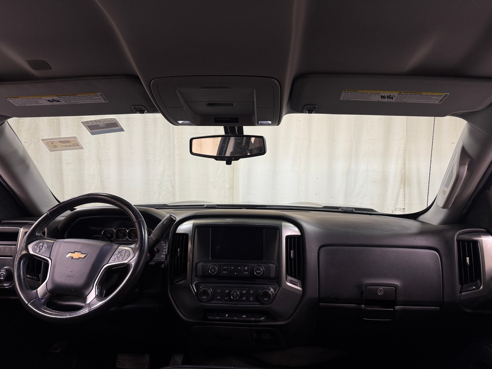 Thumbnail: 2018 Chevrolet Silverado 1500 - 3