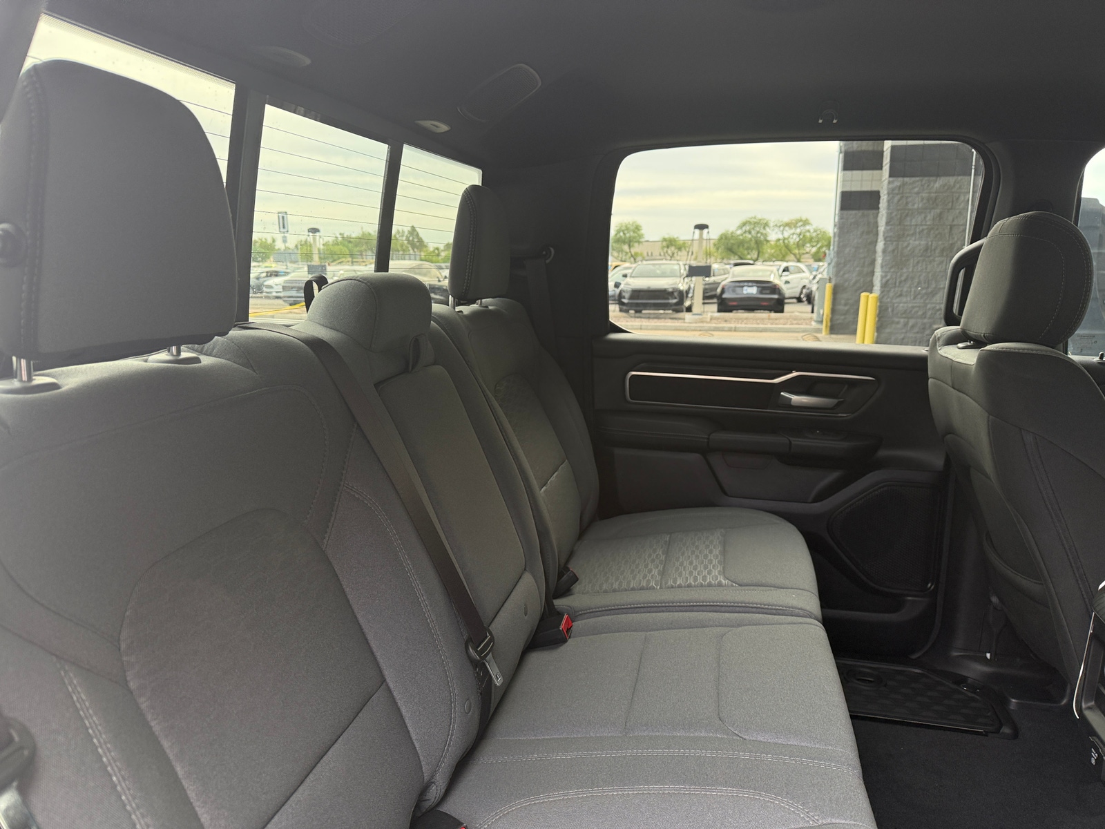 Thumbnail: 2025 RAM 1500 - 6