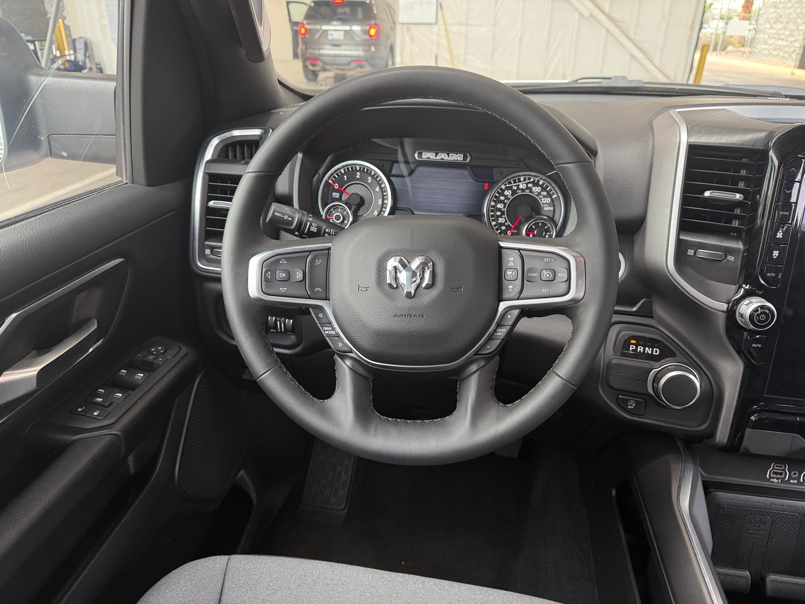 Thumbnail: 2025 RAM 1500 - 5