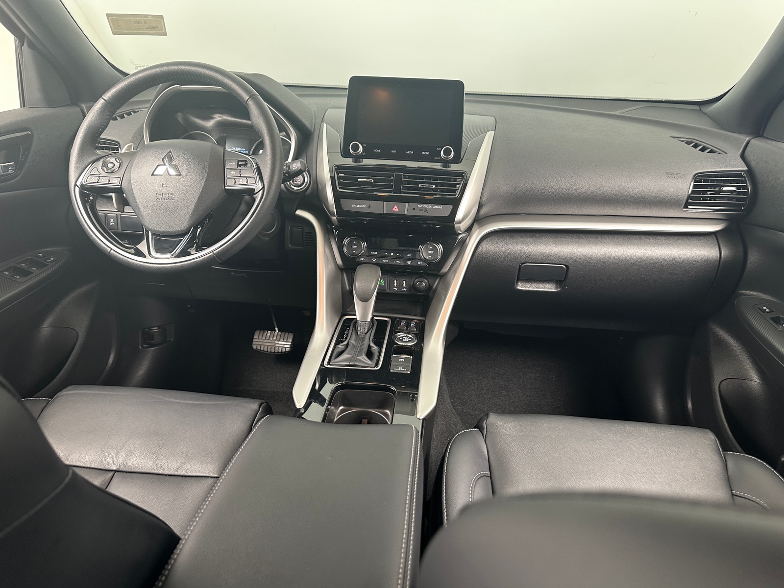 Thumbnail: 2024 Mitsubishi Eclipse Cross - 2