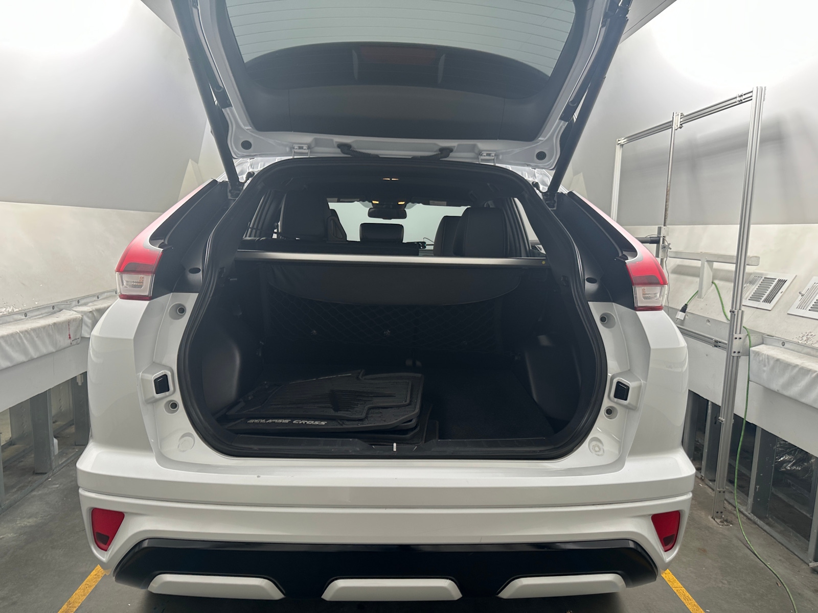 Thumbnail: 2024 Mitsubishi Eclipse Cross - 6
