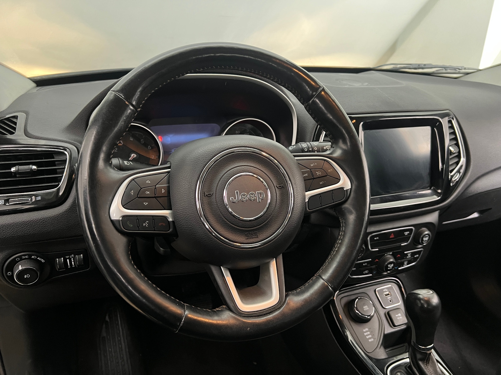 Thumbnail: 2018 Jeep Compass - 4