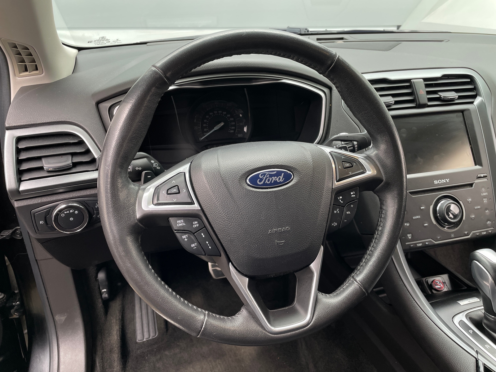 Thumbnail: 2015 Ford Fusion - 4