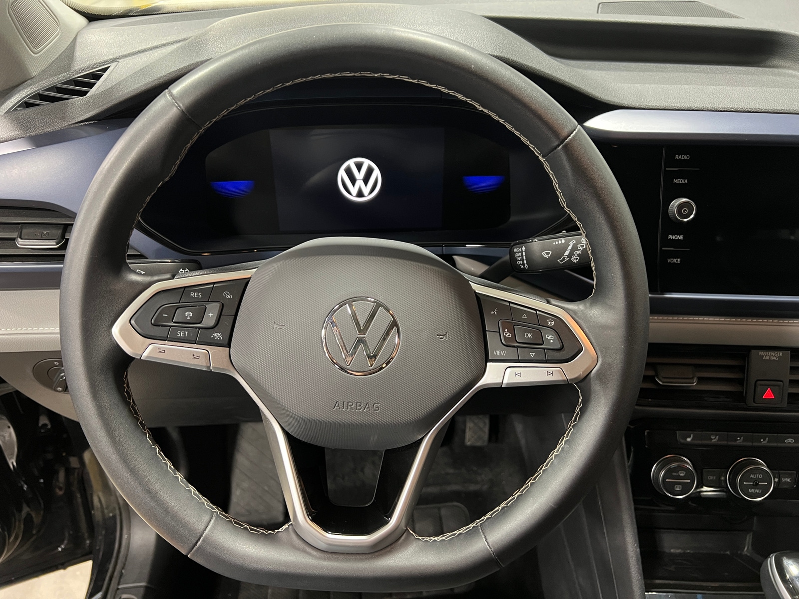 Thumbnail: 2024 Volkswagen Taos - 5