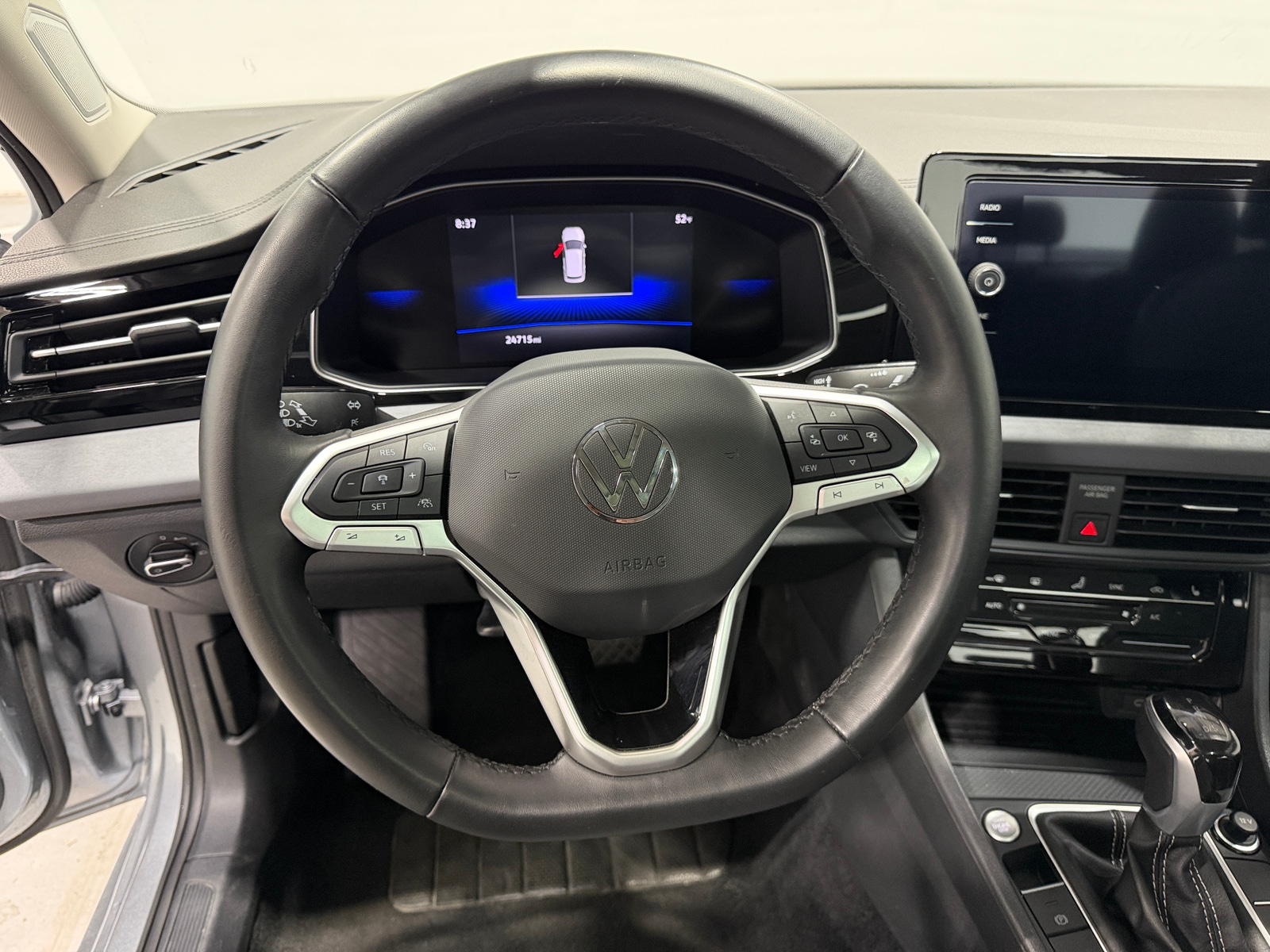 Thumbnail: 2025 Volkswagen Jetta - 5