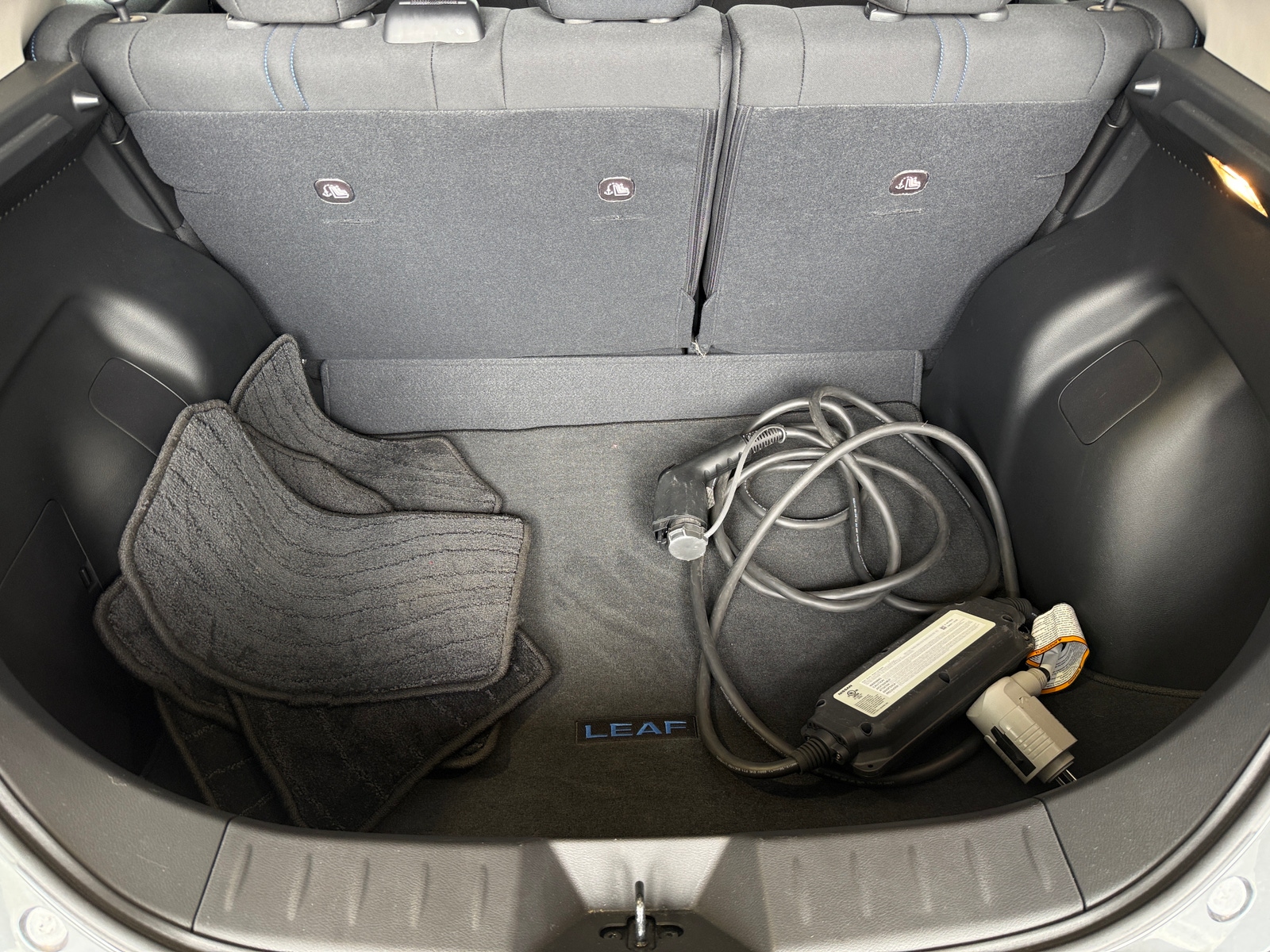 Thumbnail: 2025 Nissan Leaf - 7