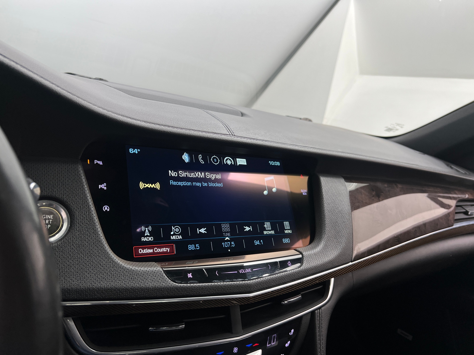 Thumbnail: 2016 Cadillac CT6 - 3