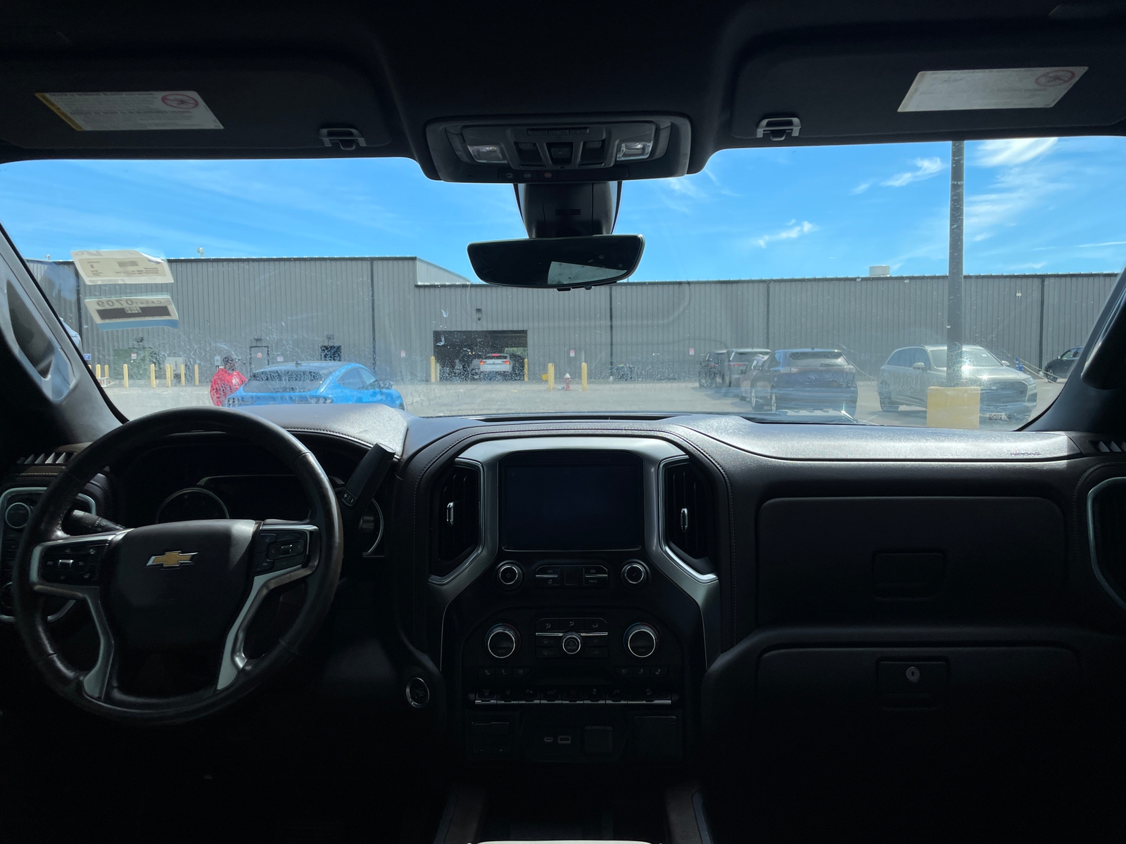 Thumbnail: 2022 Chevrolet Silverado 3500 - 2