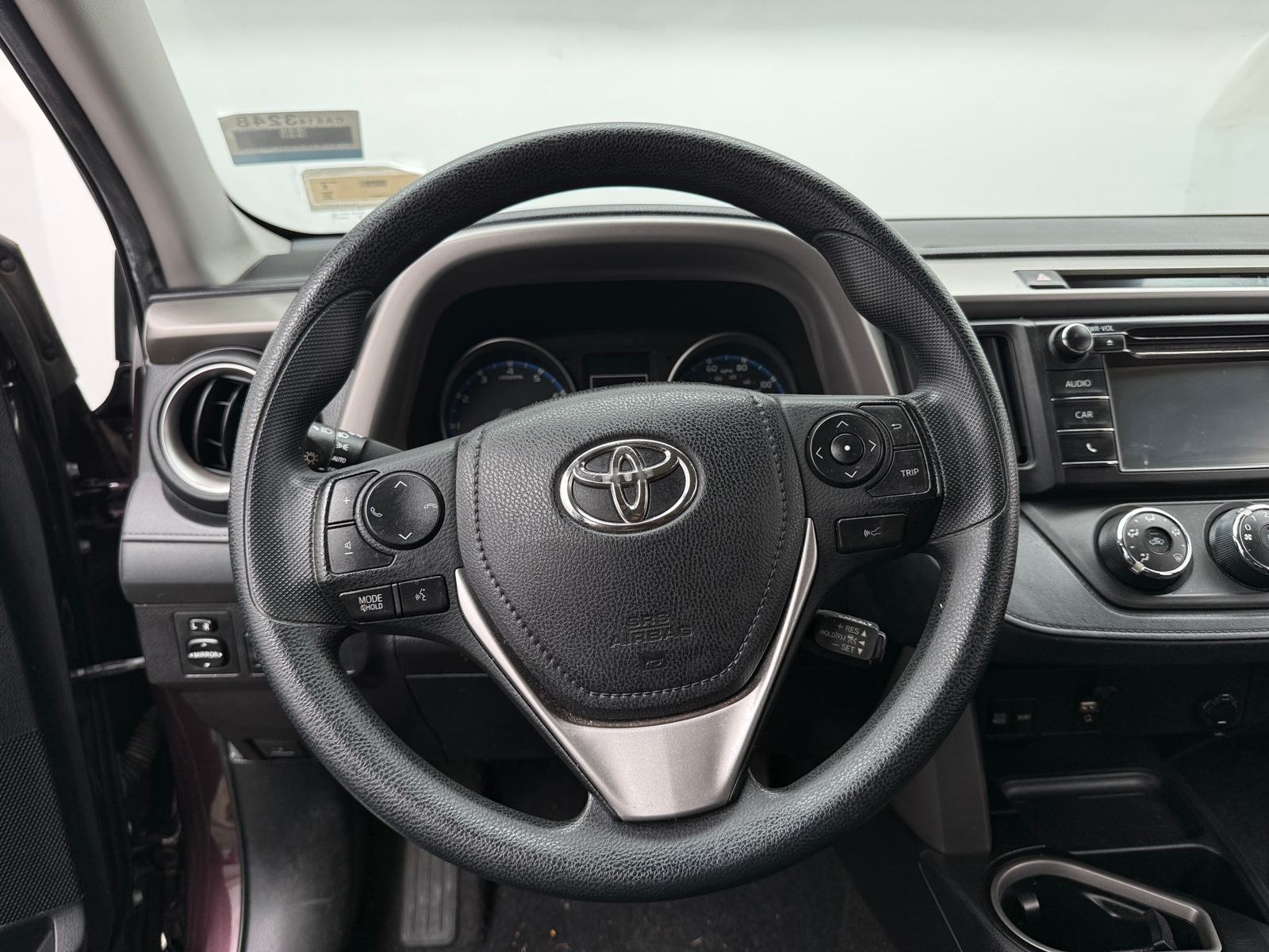 Thumbnail: 2018 Toyota RAV4 - 5