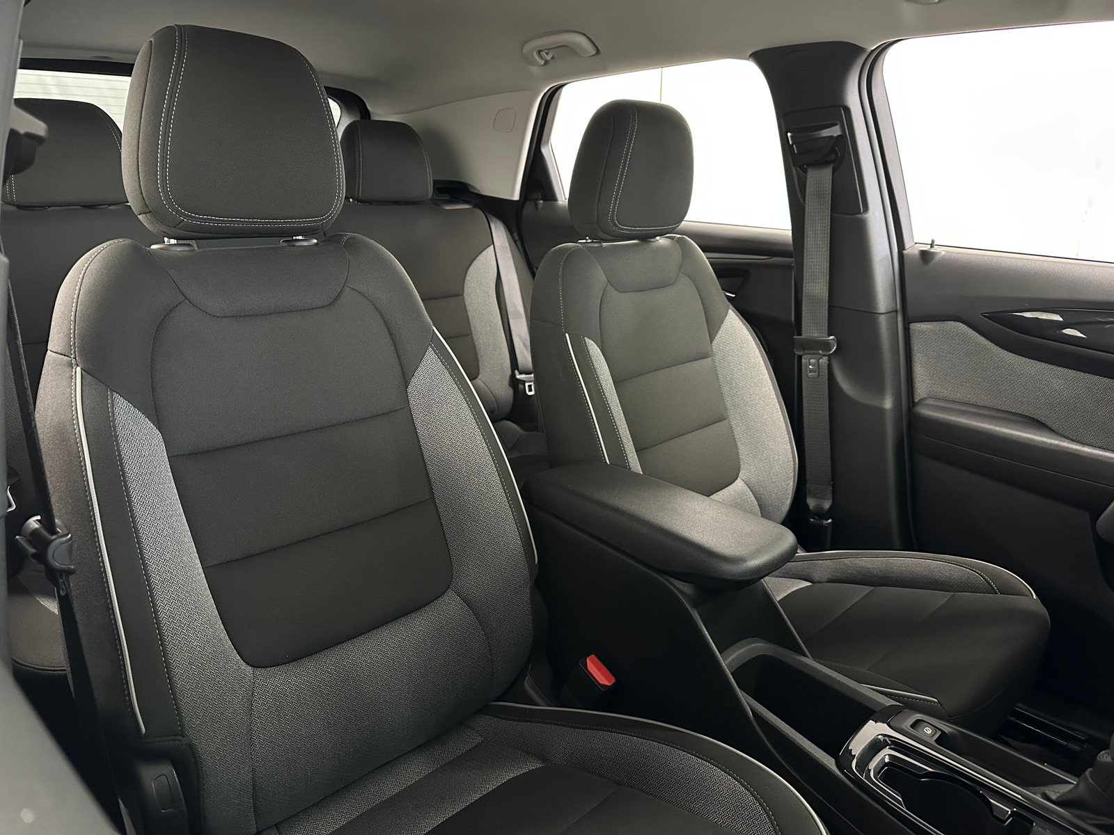 Thumbnail: 2025 Chevrolet TrailBlazer - 2