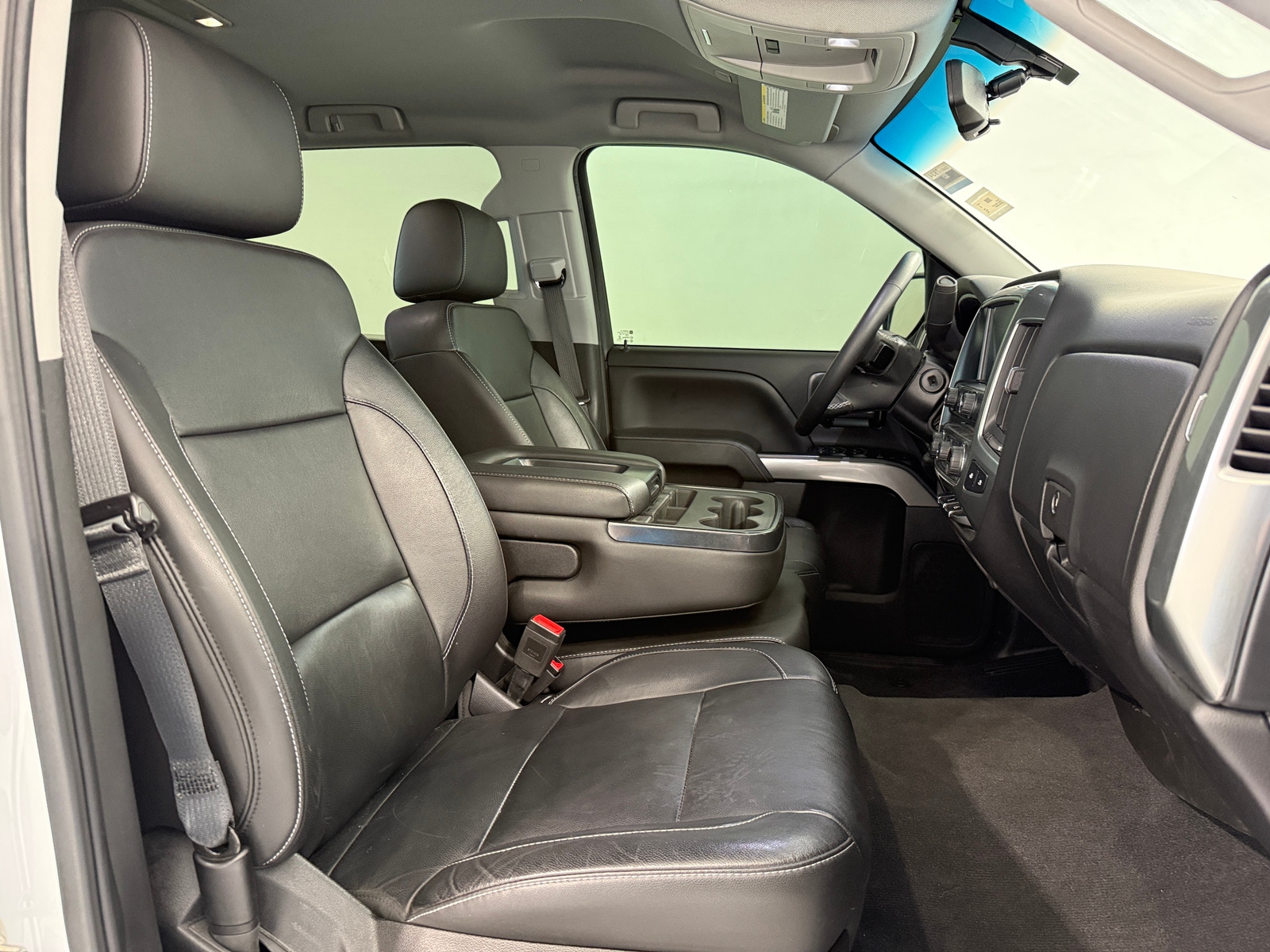 Thumbnail: 2018 Chevrolet Silverado 1500 - 2