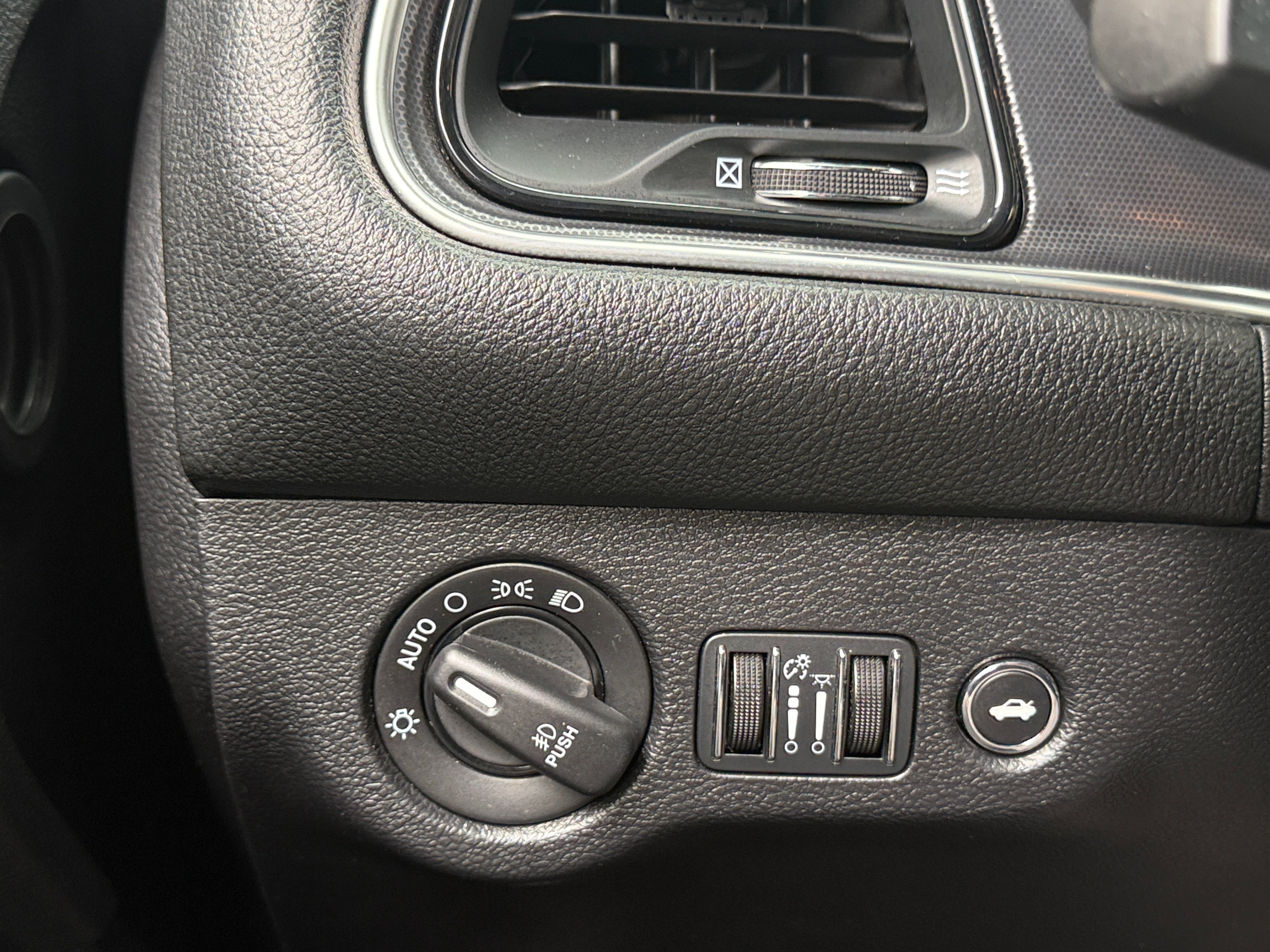 2015 Dodge Challenger