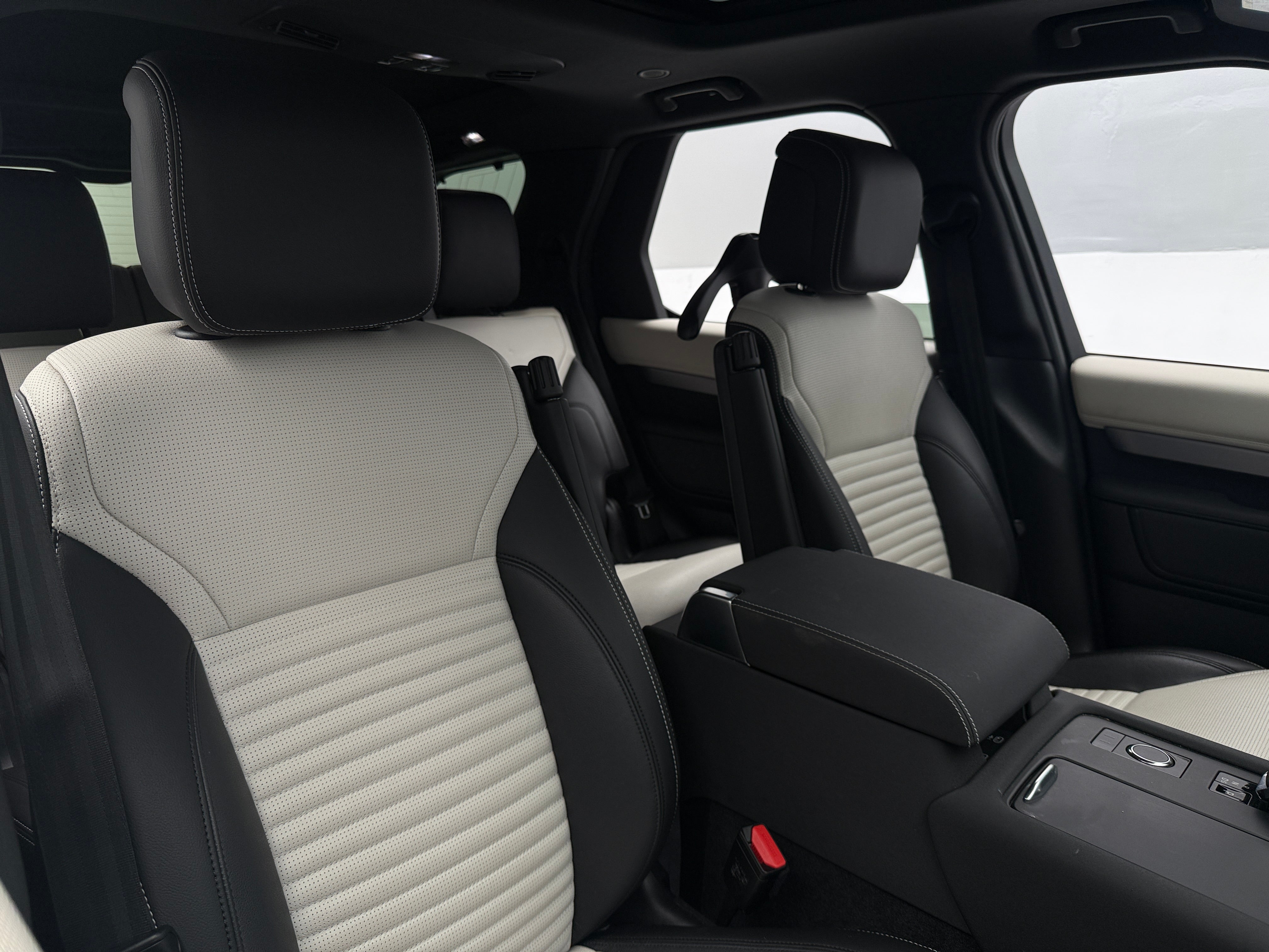 2023 Land Rover Discovery