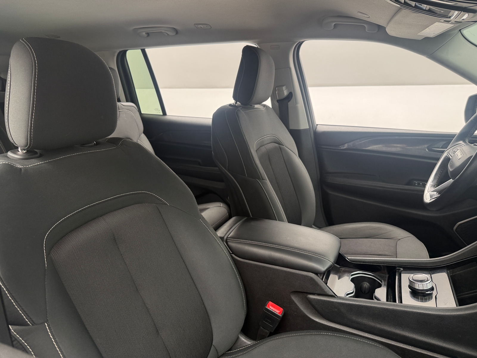 Thumbnail: 2021 Jeep Grand Cherokee L - 2