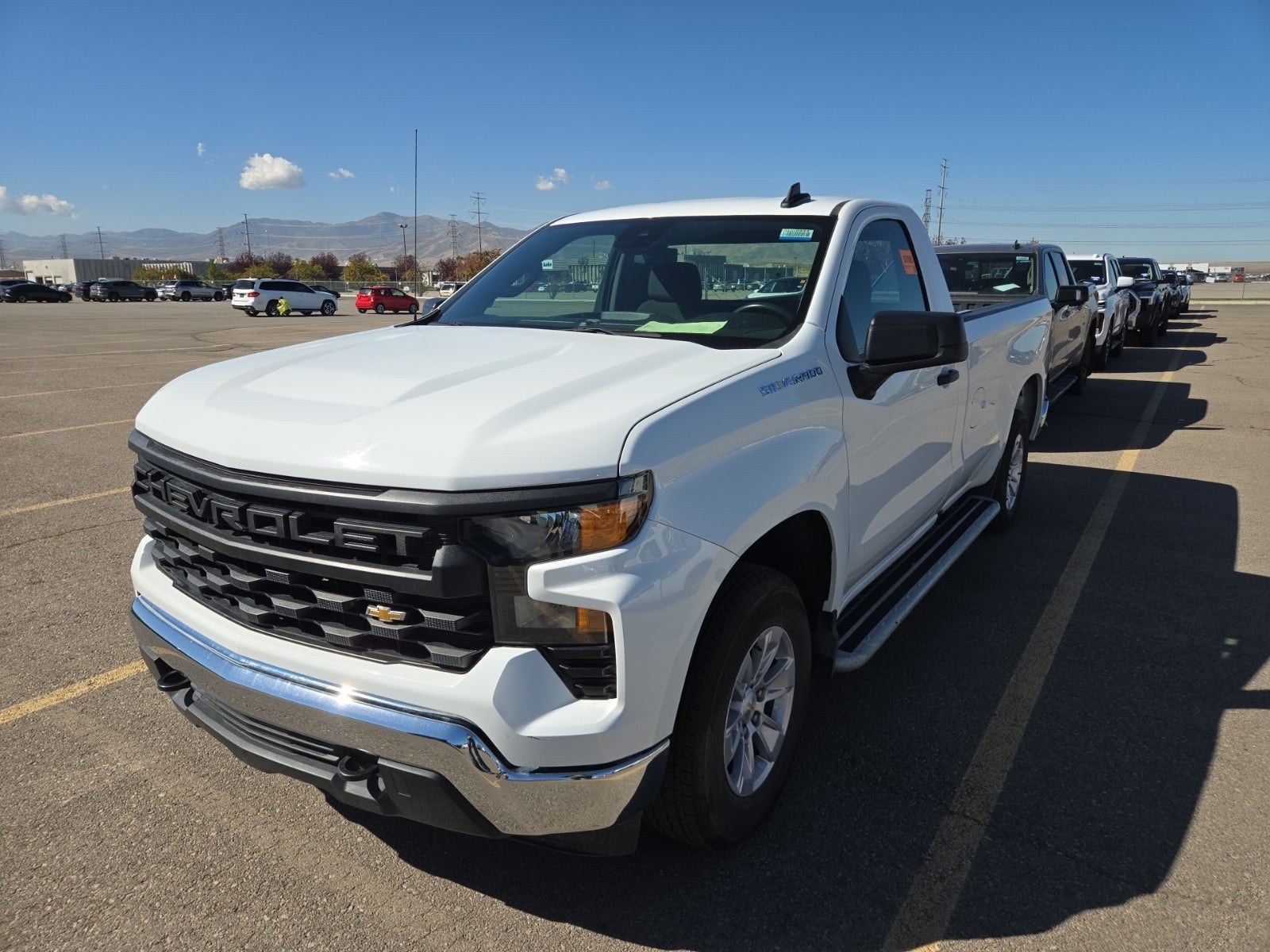 2026 Chevrolet Silverado 1500 2WD Reg Cab 140" Work Truck