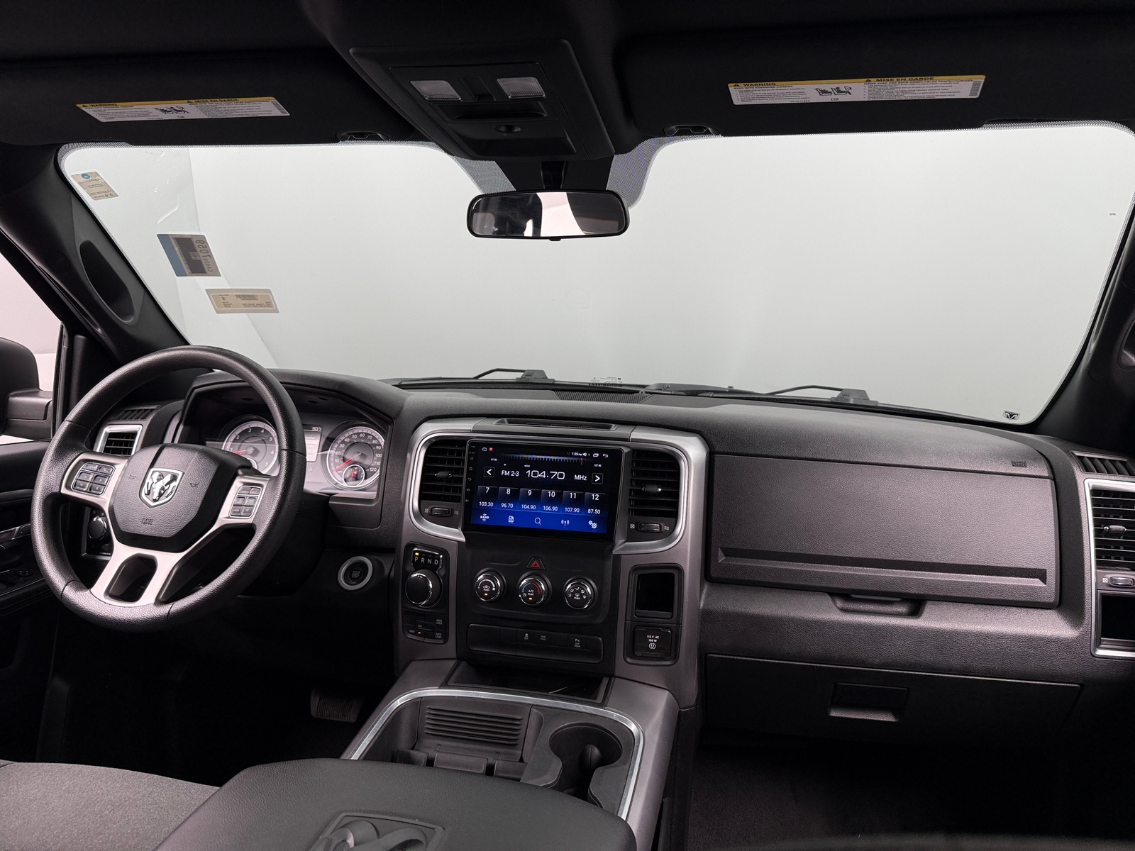 Thumbnail: 2022 RAM 1500 Classic - 3