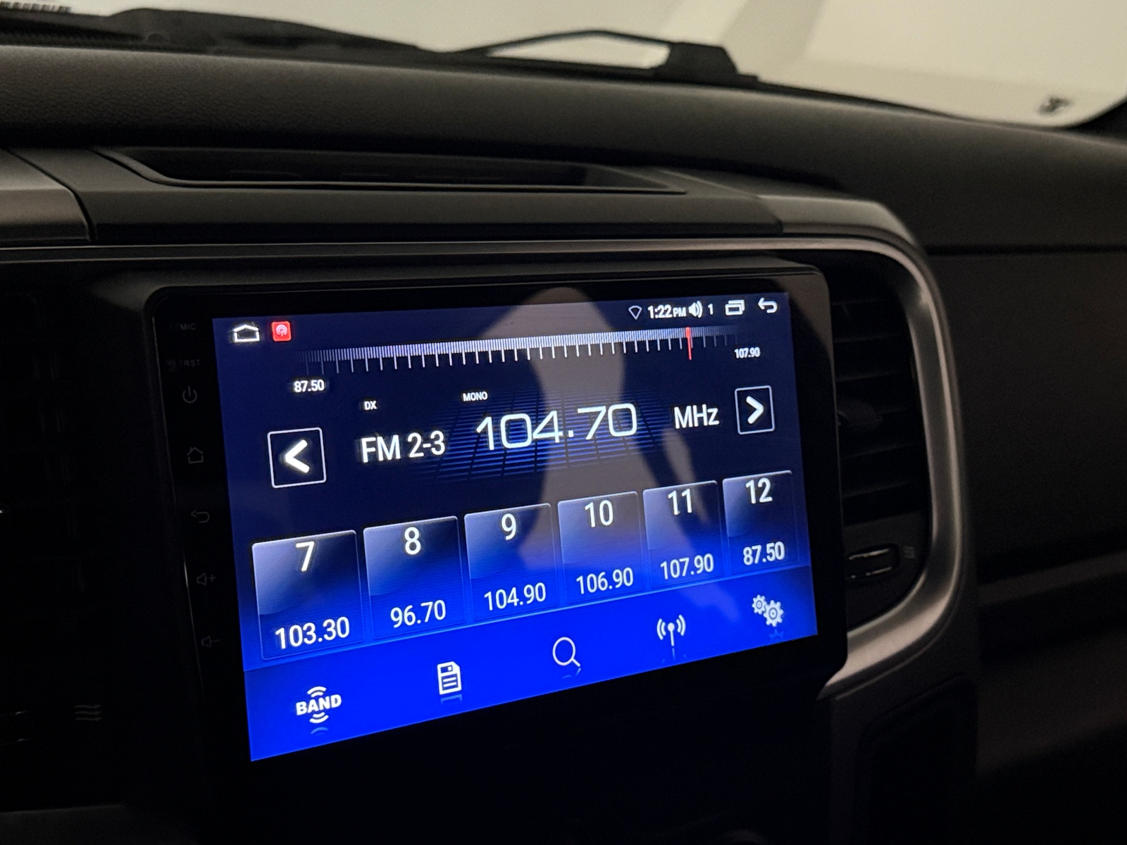 Thumbnail: 2022 RAM 1500 Classic - 4