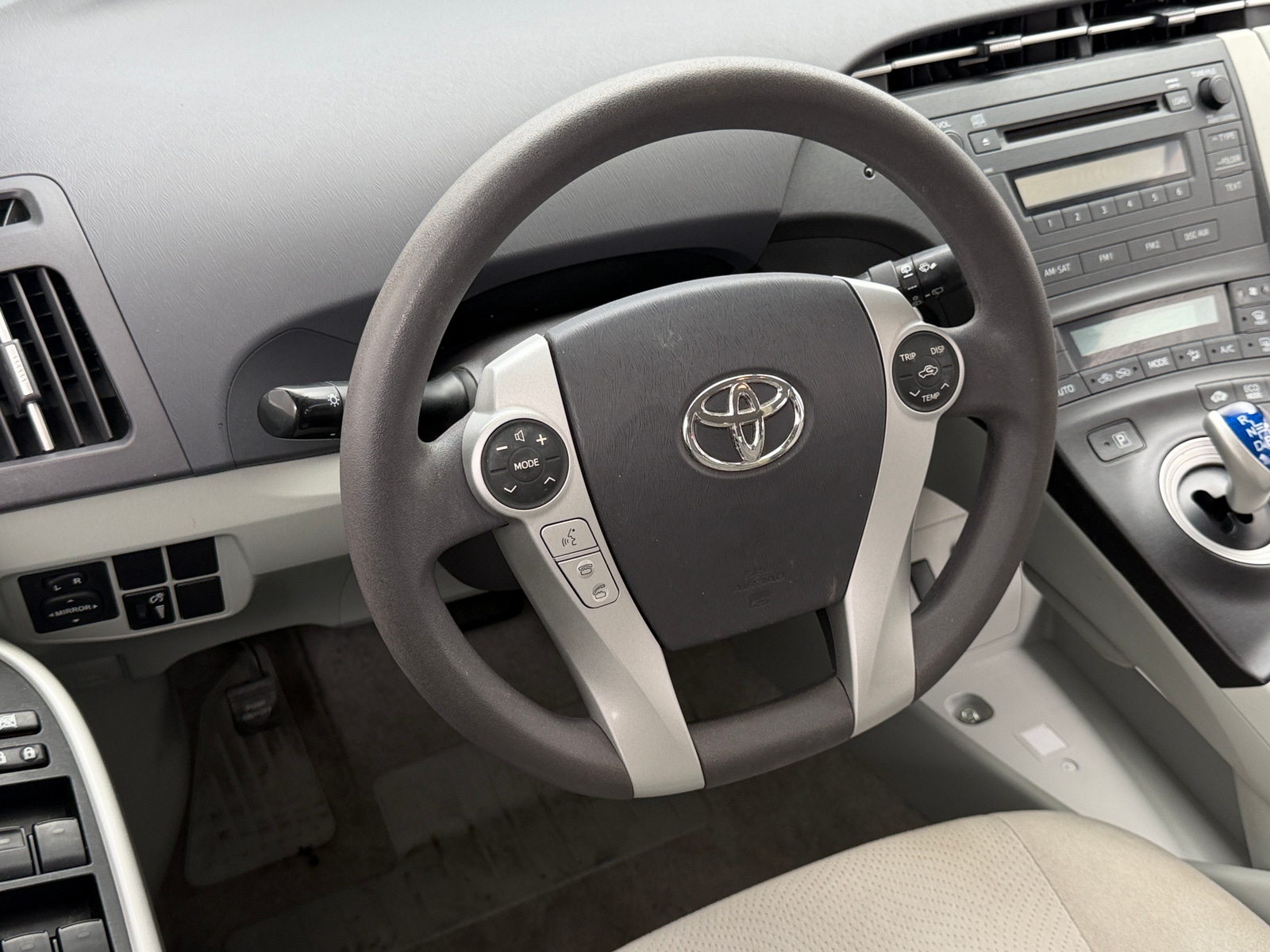Thumbnail: 2010 Toyota Prius - 5